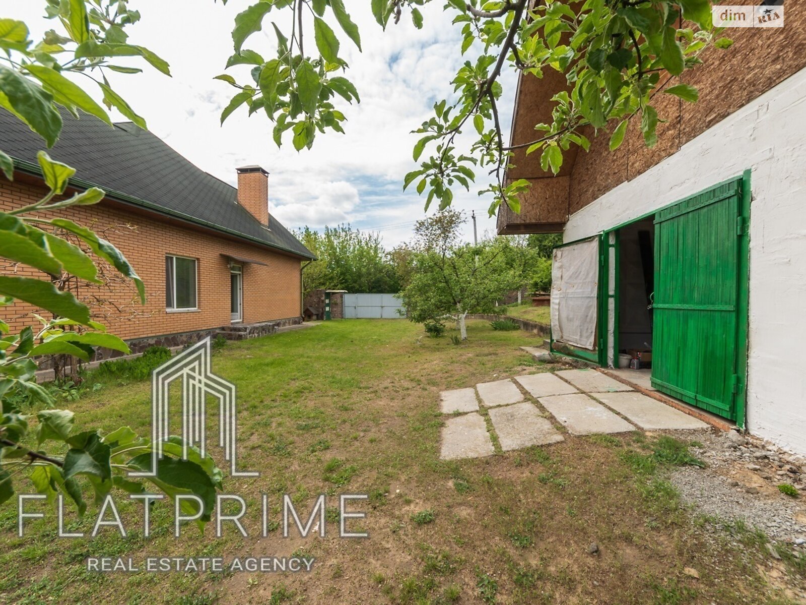 двоповерховий будинок з гаражем, 241.5 кв. м, цегла. Продаж в Василькові, район Васильків фото 1 двоповерховий будинок з гаражем, 241.5 кв. м, цегла. Продаж в Василькові, район Васильків фото 1
