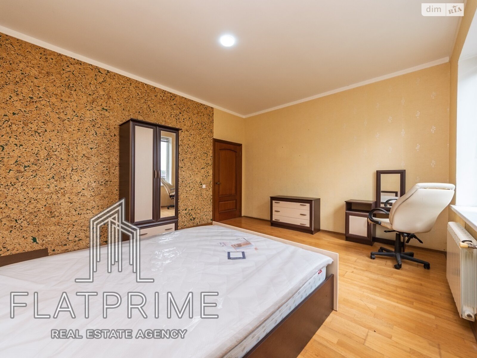 двоповерховий будинок з гаражем, 241.5 кв. м, цегла. Продаж в Василькові, район Васильків фото 1 двоповерховий будинок з гаражем, 241.5 кв. м, цегла. Продаж в Василькові, район Васильків фото 1