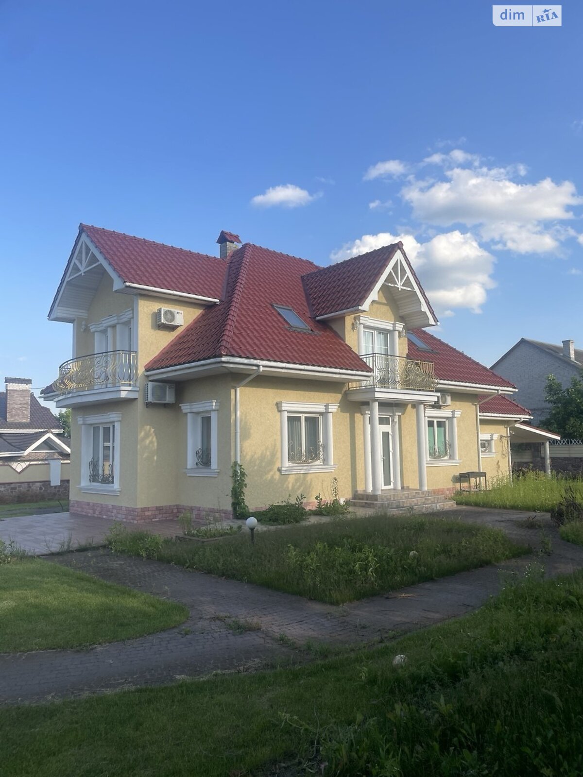 двухэтажный дом с гаражом, 200 кв. м, кирпич. Продажа в Василькове район Васильков фото 1 двухэтажный дом с гаражом, 200 кв. м, кирпич. Продажа в Василькове район Васильков фото 1