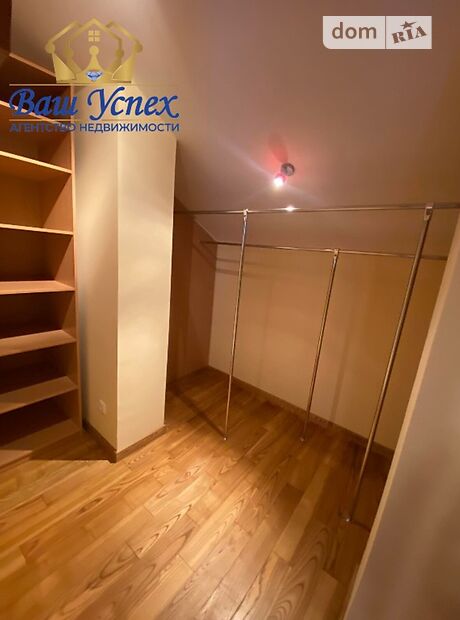 двоповерховий будинок з каміном, 230 кв. м, цегла. Продаж в Василькові, район Васильків фото 1 двоповерховий будинок з каміном, 230 кв. м, цегла. Продаж в Василькові, район Васильків фото 1