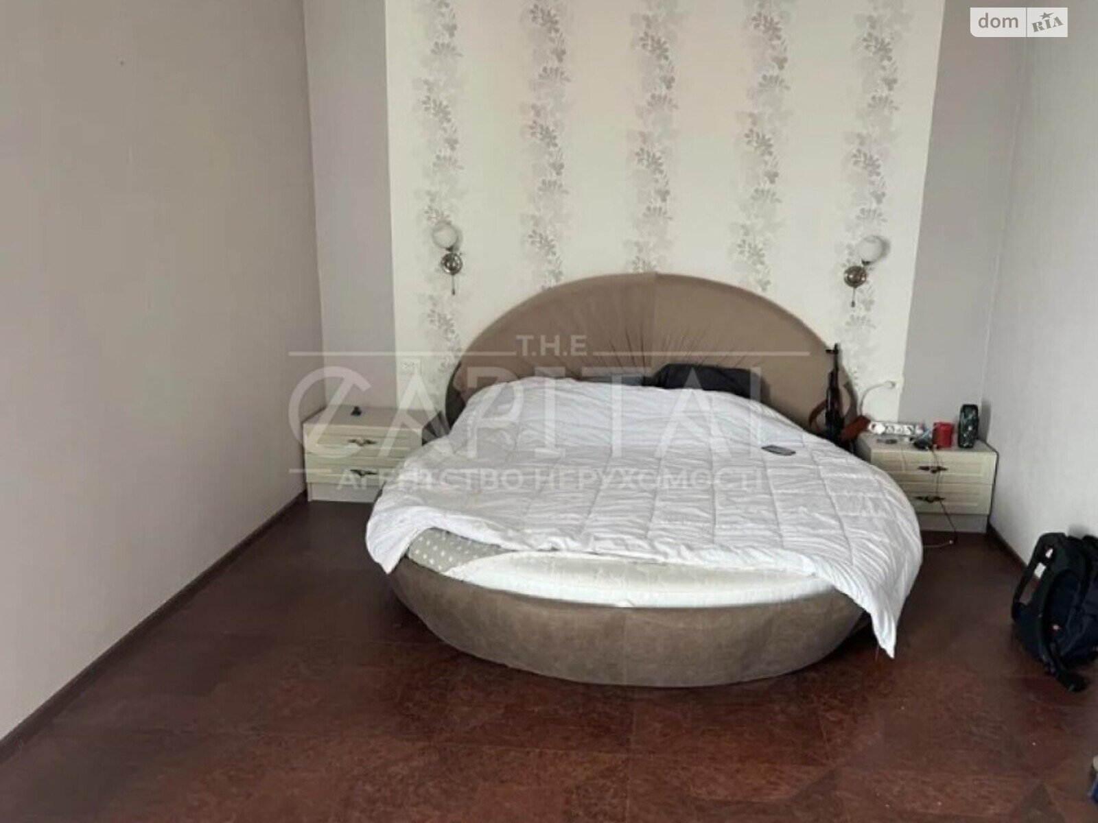 триповерховий будинок, 210 кв. м, цегла. Продаж в Василькові, район Васильків фото 1 триповерховий будинок, 210 кв. м, цегла. Продаж в Василькові, район Васильків фото 1