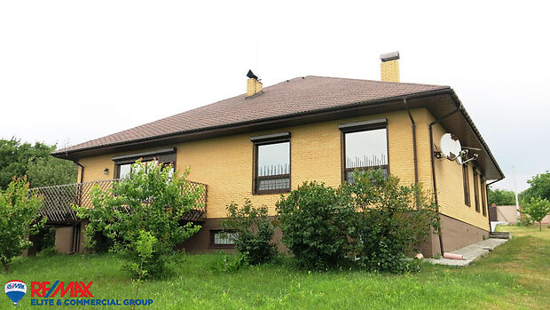одноповерховий будинок з каміном, 216 кв. м, цегла. Продаж в Здорівці (Київська обл.) фото 1 одноповерховий будинок з каміном, 216 кв. м, цегла. Продаж в Здорівці (Київська обл.) фото 1