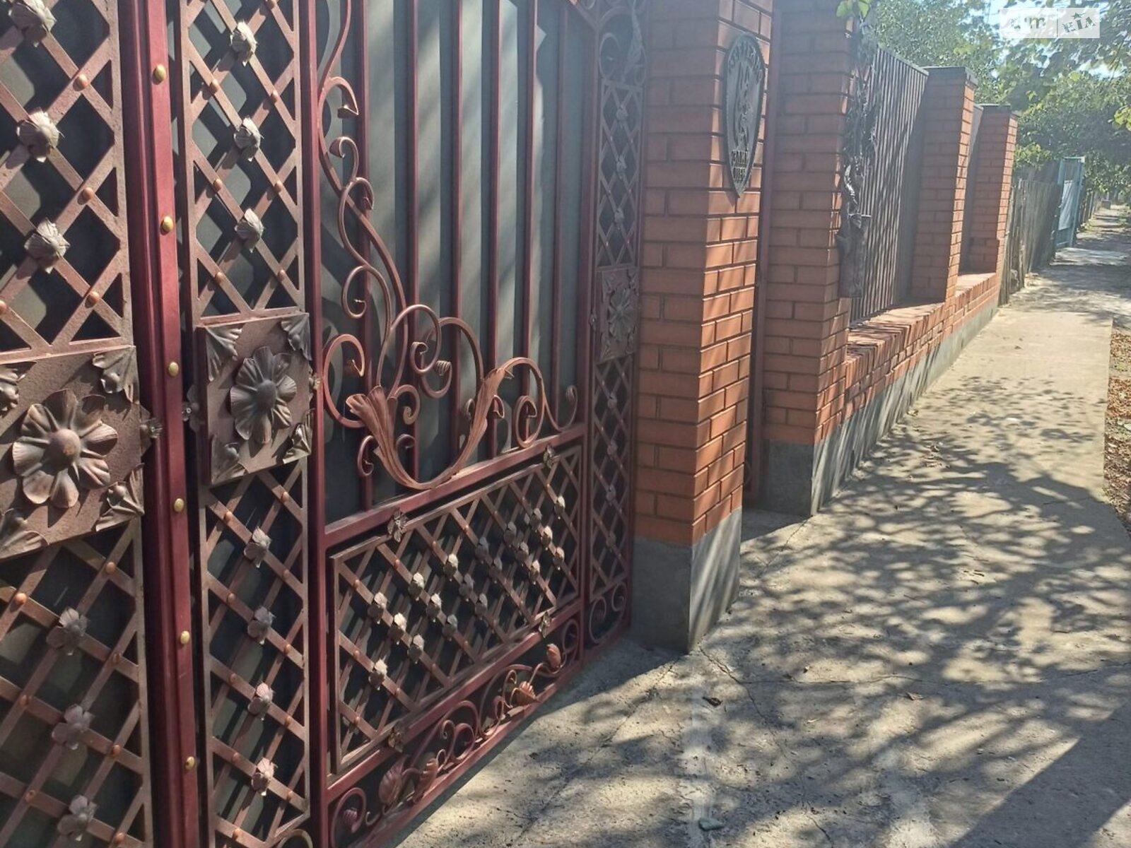 одноэтажный дом с верандой, 74.5 кв. м, кирпич. Продажа в Великой Александровке район Великая Александровка фото 1 одноэтажный дом с верандой, 74.5 кв. м, кирпич. Продажа в Великой Александровке район Великая Александровка фото 1