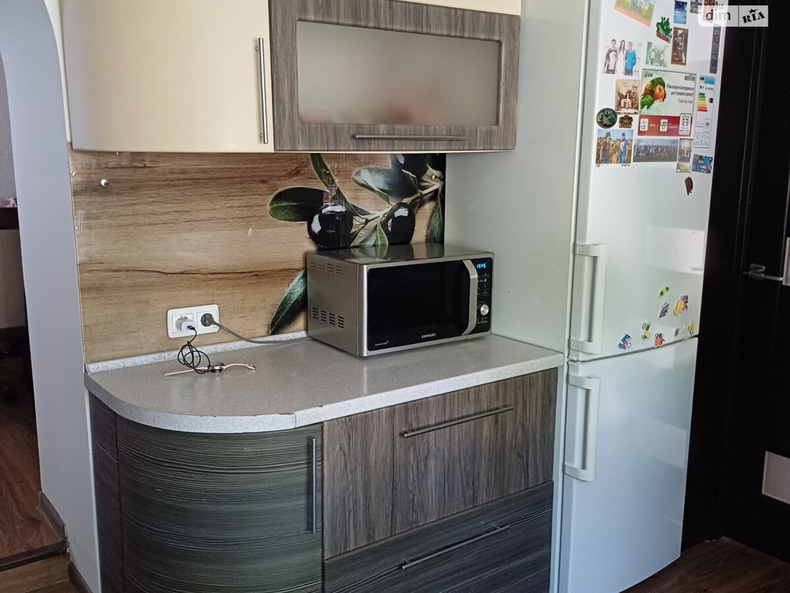 одноэтажный дом с верандой, 74.5 кв. м, кирпич. Продажа в Великой Александровке район Великая Александровка фото 1 одноэтажный дом с верандой, 74.5 кв. м, кирпич. Продажа в Великой Александровке район Великая Александровка фото 1