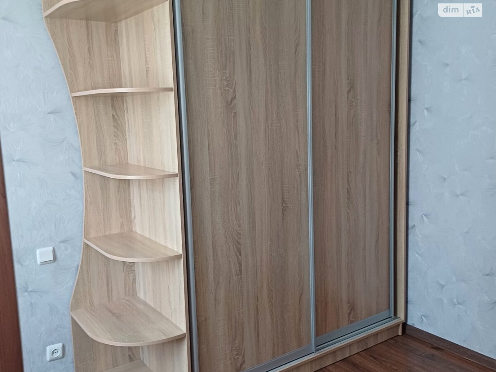 одноэтажный дом с верандой, 74.5 кв. м, кирпич. Продажа в Великой Александровке район Великая Александровка фото 1 одноэтажный дом с верандой, 74.5 кв. м, кирпич. Продажа в Великой Александровке район Великая Александровка фото 1