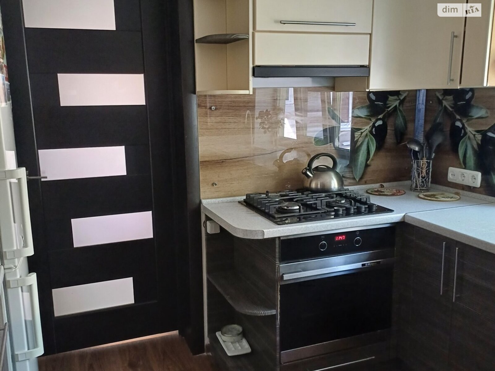 одноэтажный дом с верандой, 74.5 кв. м, кирпич. Продажа в Великой Александровке район Великая Александровка фото 1 одноэтажный дом с верандой, 74.5 кв. м, кирпич. Продажа в Великой Александровке район Великая Александровка фото 1