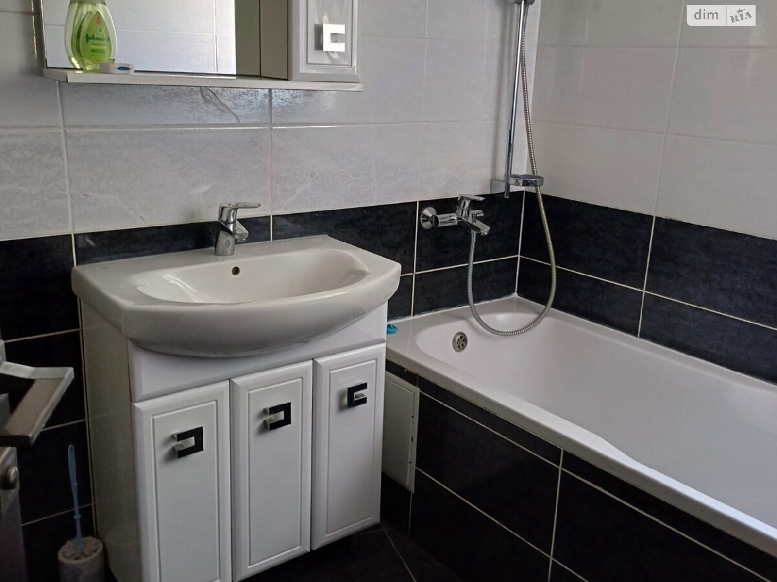 одноэтажный дом с верандой, 74.5 кв. м, кирпич. Продажа в Великой Александровке район Великая Александровка фото 1 одноэтажный дом с верандой, 74.5 кв. м, кирпич. Продажа в Великой Александровке район Великая Александровка фото 1