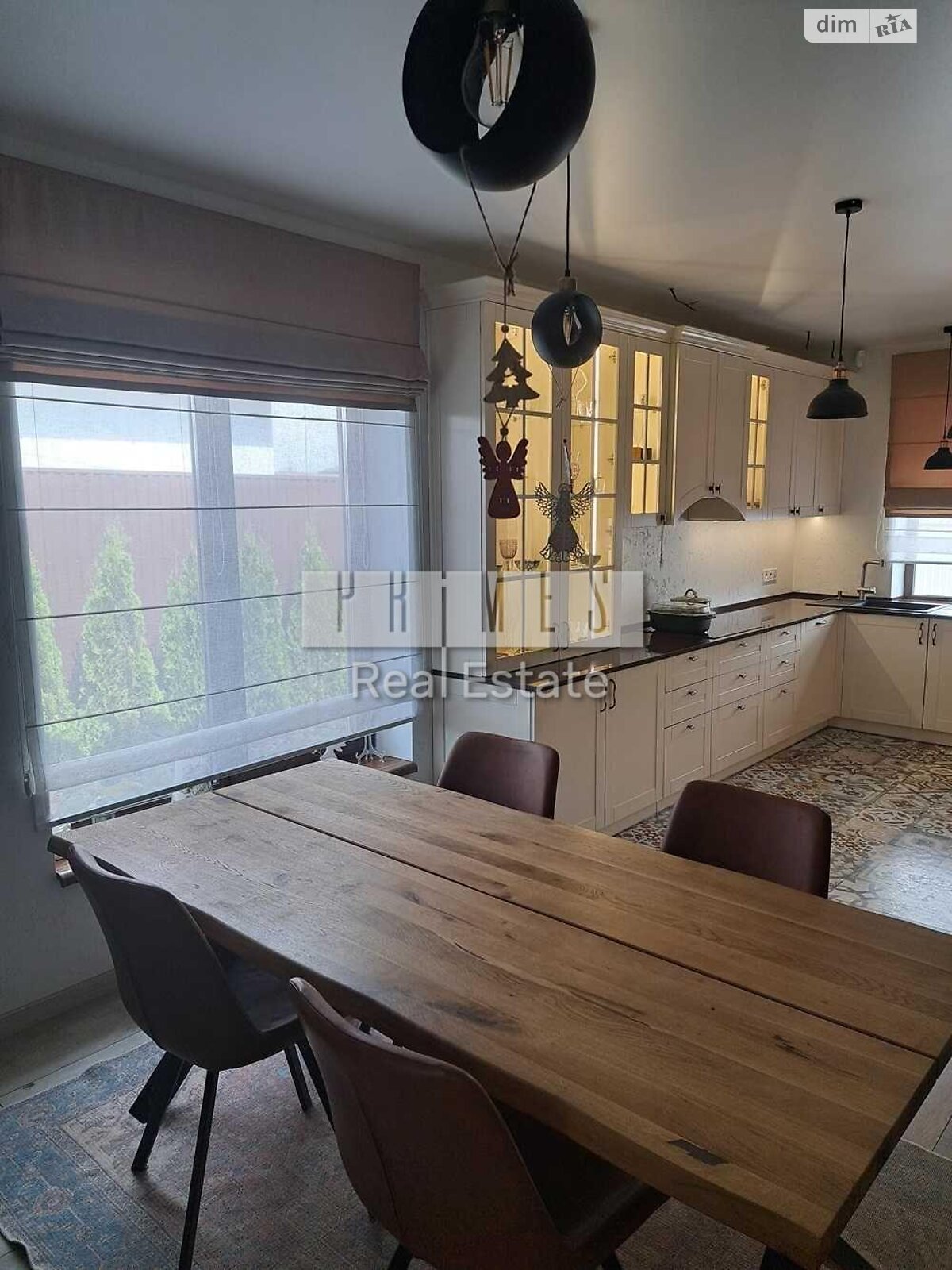 двухэтажный дом с отоплением, 180 кв. м, кирпич. Продажа в Великой Александровке фото 1 двухэтажный дом с отоплением, 180 кв. м, кирпич. Продажа в Великой Александровке фото 1