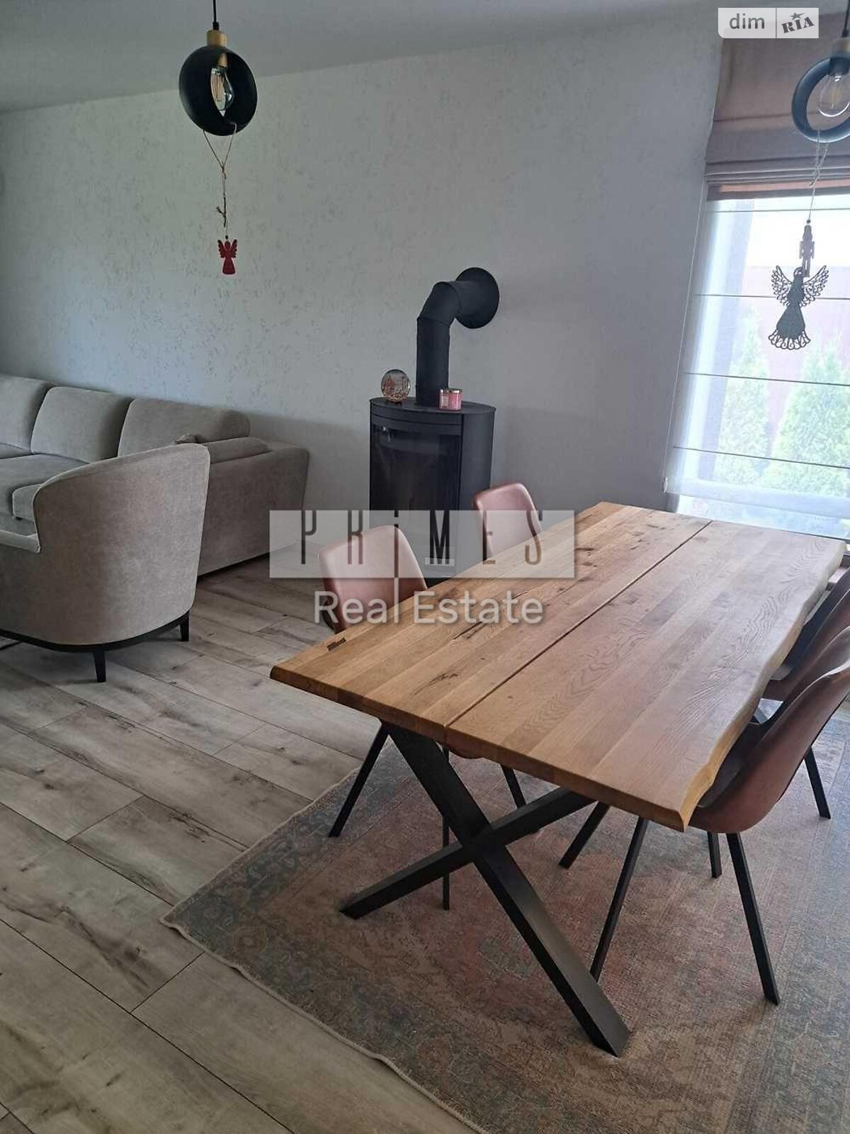двухэтажный дом с отоплением, 180 кв. м, кирпич. Продажа в Великой Александровке фото 1 двухэтажный дом с отоплением, 180 кв. м, кирпич. Продажа в Великой Александровке фото 1