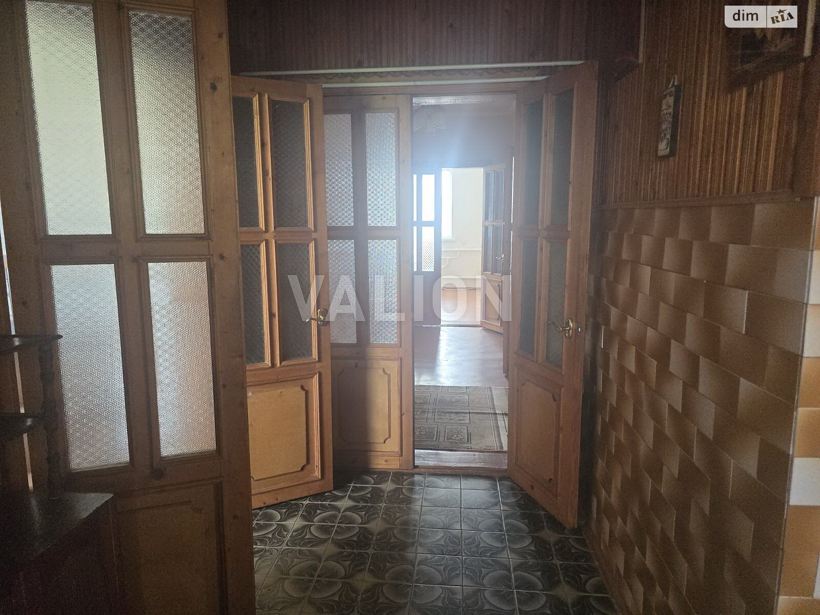 одноэтажный дом с верандой, 114 кв. м, кирпич. Продажа в Великой Александровке фото 1 одноэтажный дом с верандой, 114 кв. м, кирпич. Продажа в Великой Александровке фото 1