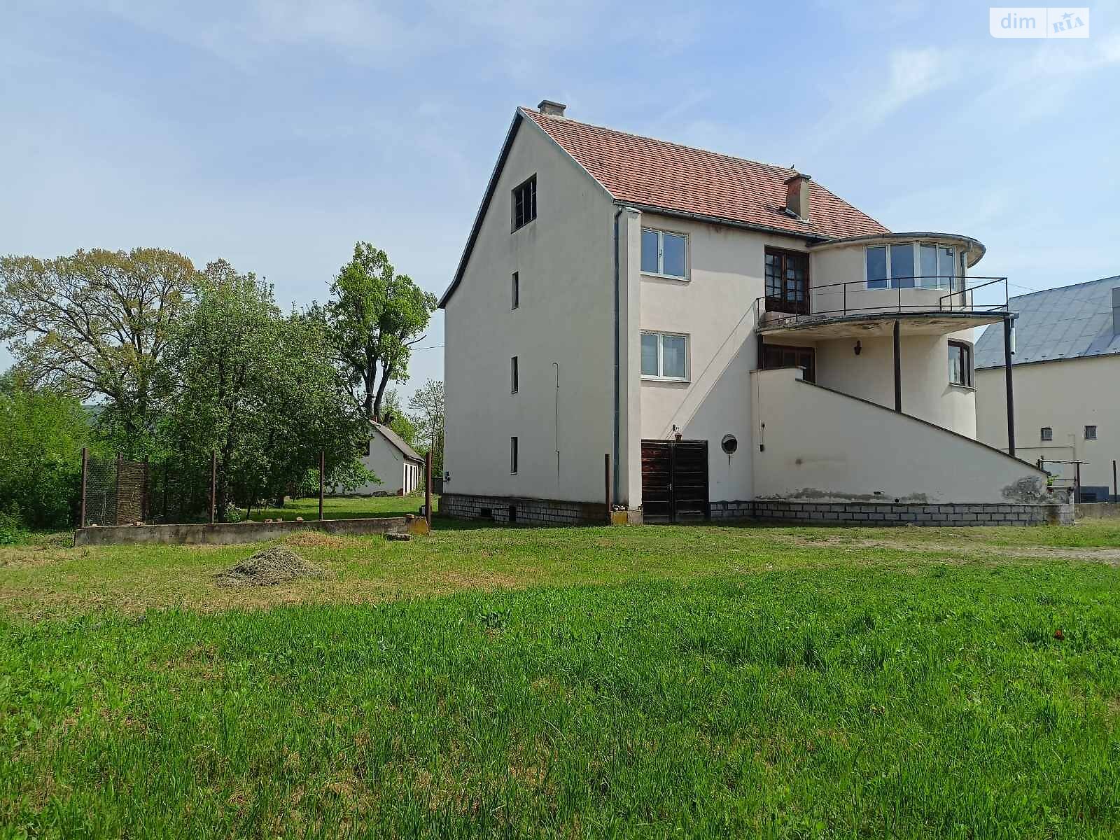 трехэтажный дом, 483.7 кв. м, кирпич. Продажа в Великой Бакте фото 1 трехэтажный дом, 483.7 кв. м, кирпич. Продажа в Великой Бакте фото 1