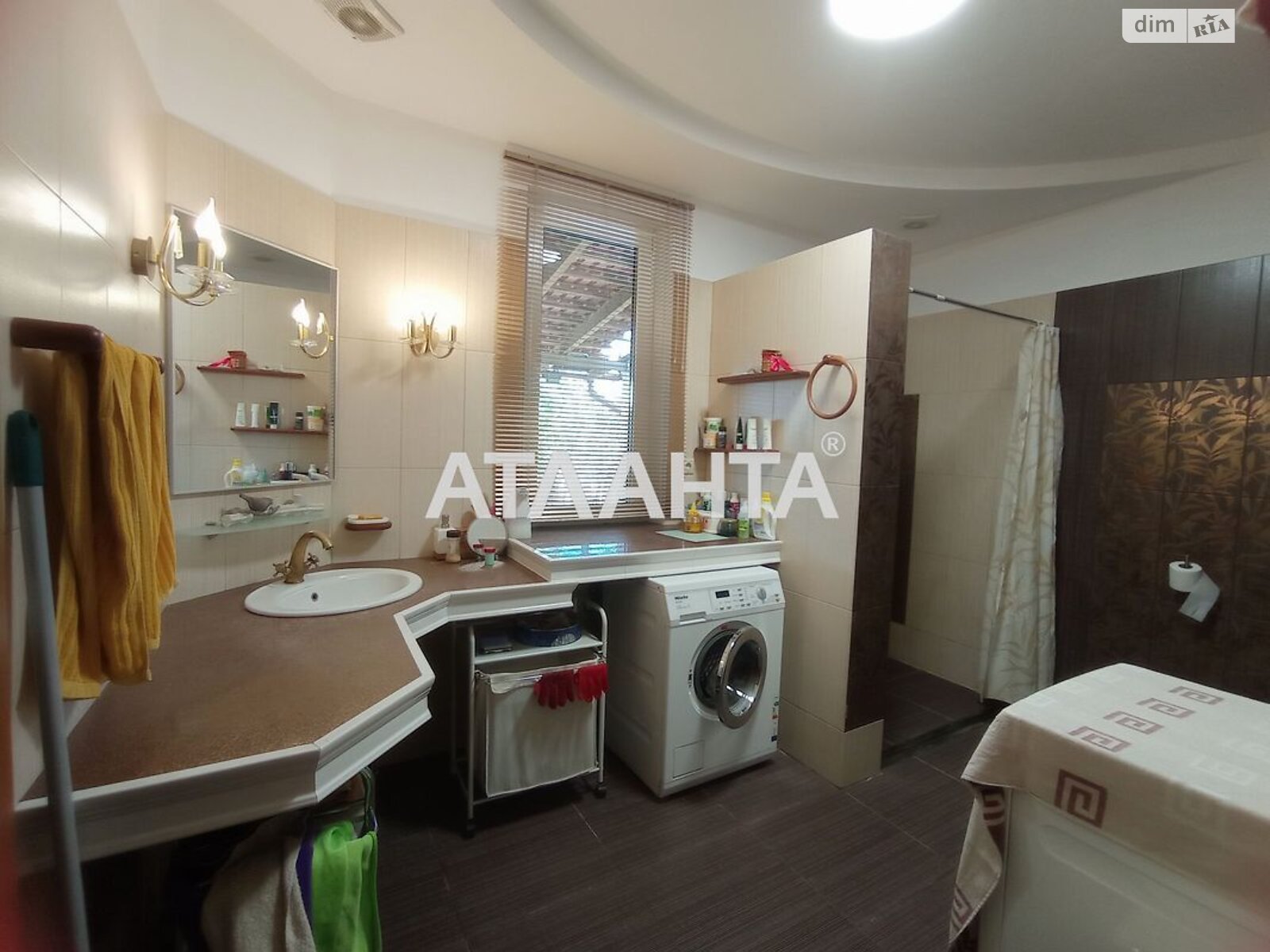 двухэтажный дом, 188 кв. м, газобетон. Продажа в Великой Балке фото 1