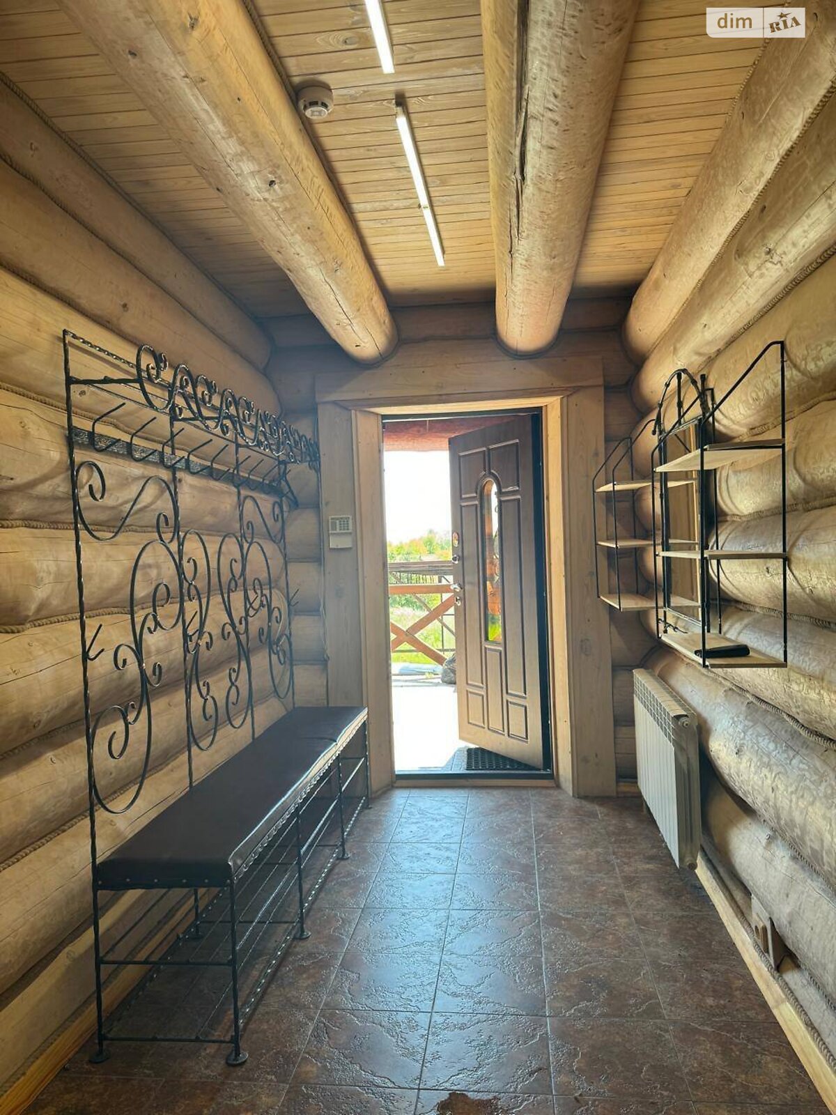 двоповерховий будинок з гаражем, 354.6 кв. м, зруб. Продаж у Великій Бугаївці фото 1 двоповерховий будинок з гаражем, 354.6 кв. м, зруб. Продаж у Великій Бугаївці фото 1