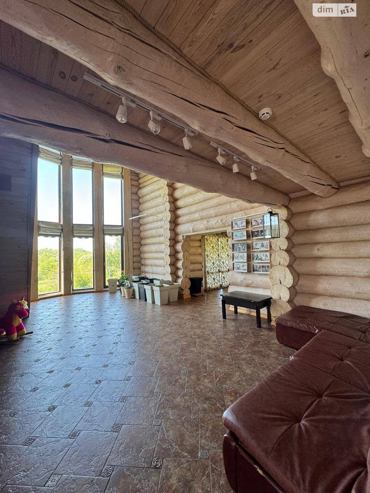 двоповерховий будинок з гаражем, 354.6 кв. м, зруб. Продаж у Великій Бугаївці фото 1 двоповерховий будинок з гаражем, 354.6 кв. м, зруб. Продаж у Великій Бугаївці фото 1
