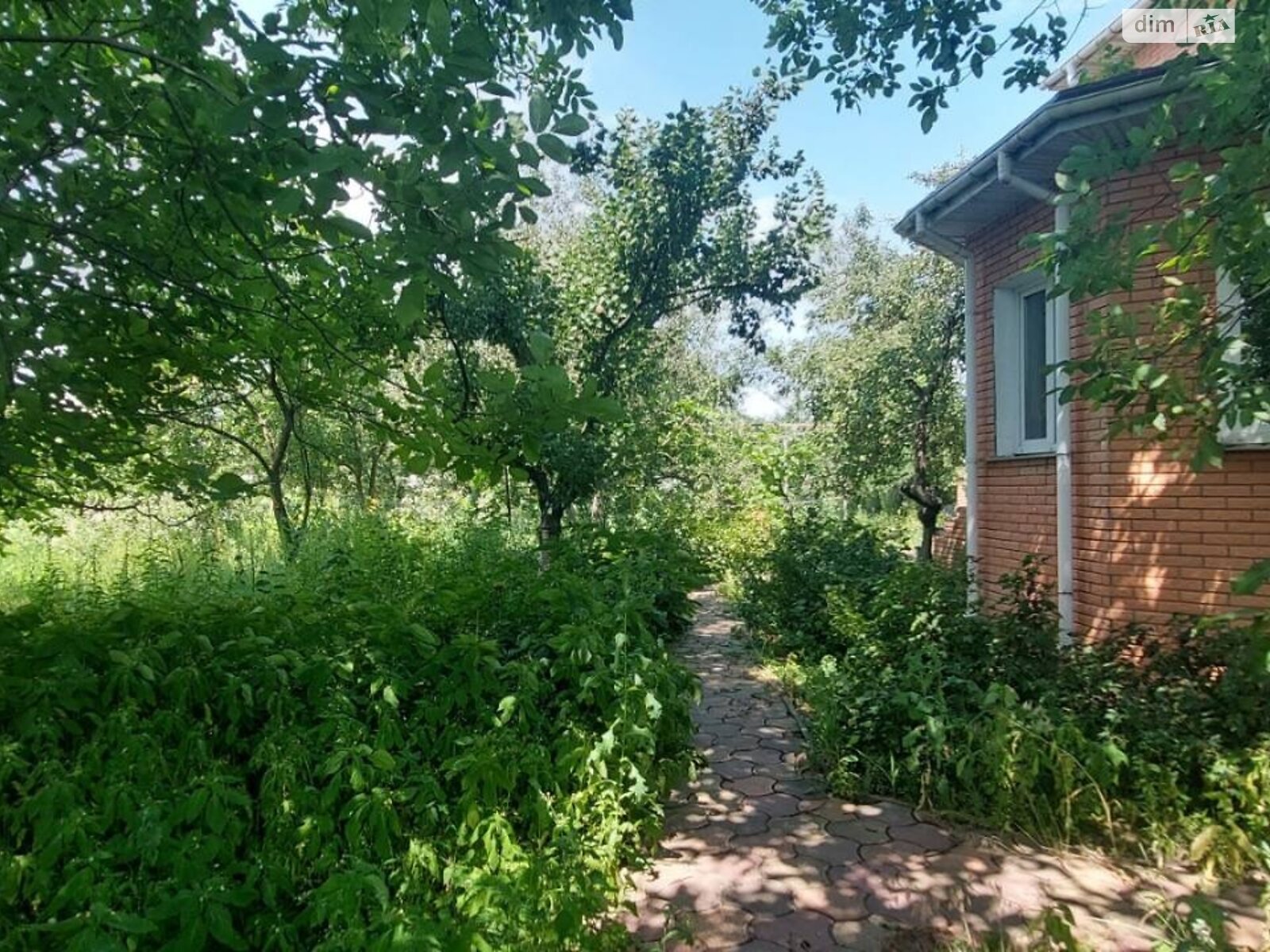 триповерховий будинок з верандою, 197 кв. м, керамзітобетон. Продаж у Великій Димерці фото 1