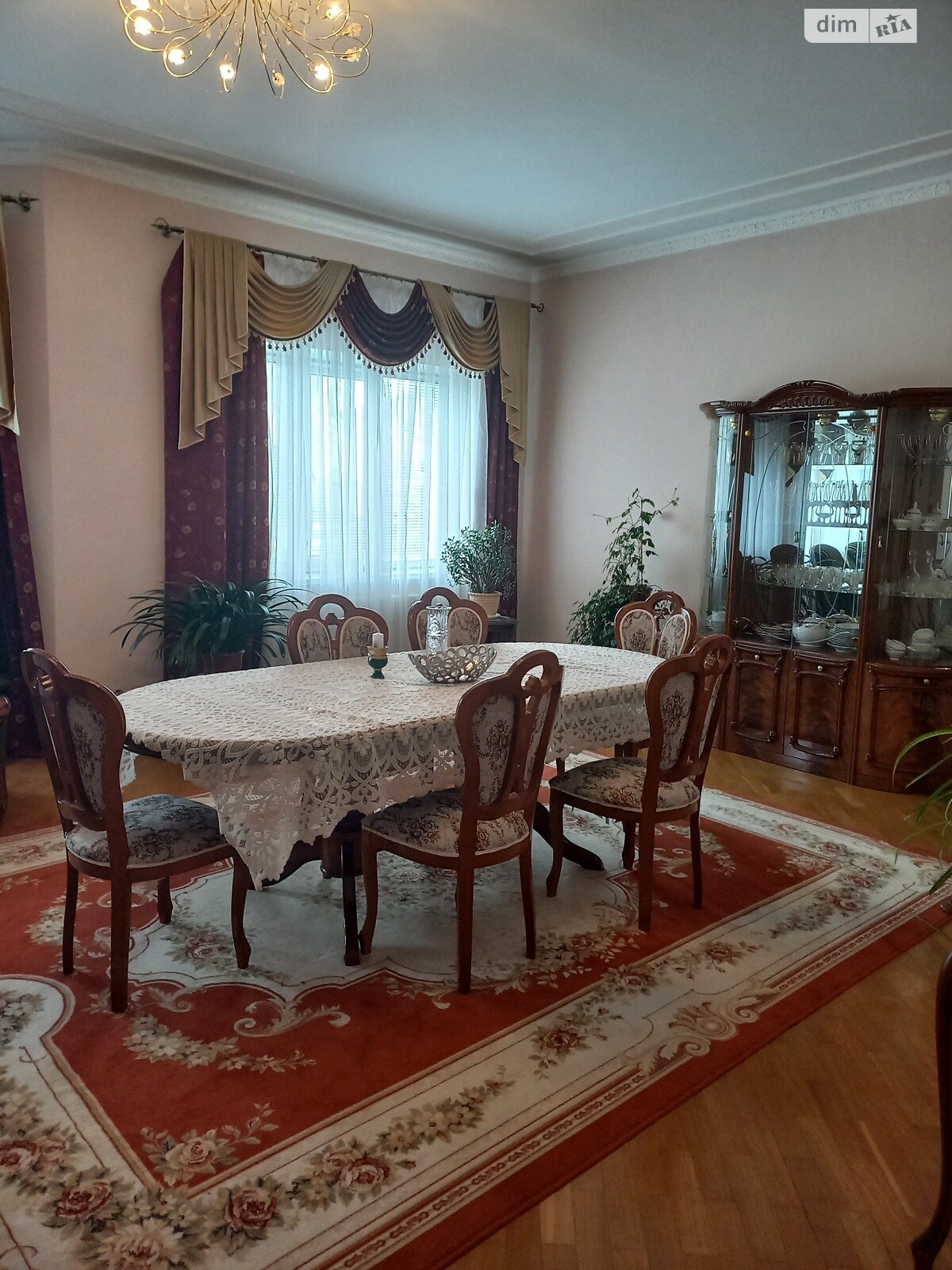 двухэтажный дом с балконом, 435.8 кв. м, кирпич. Продажа в Великой Омеляне фото 1 двухэтажный дом с балконом, 435.8 кв. м, кирпич. Продажа в Великой Омеляне фото 1