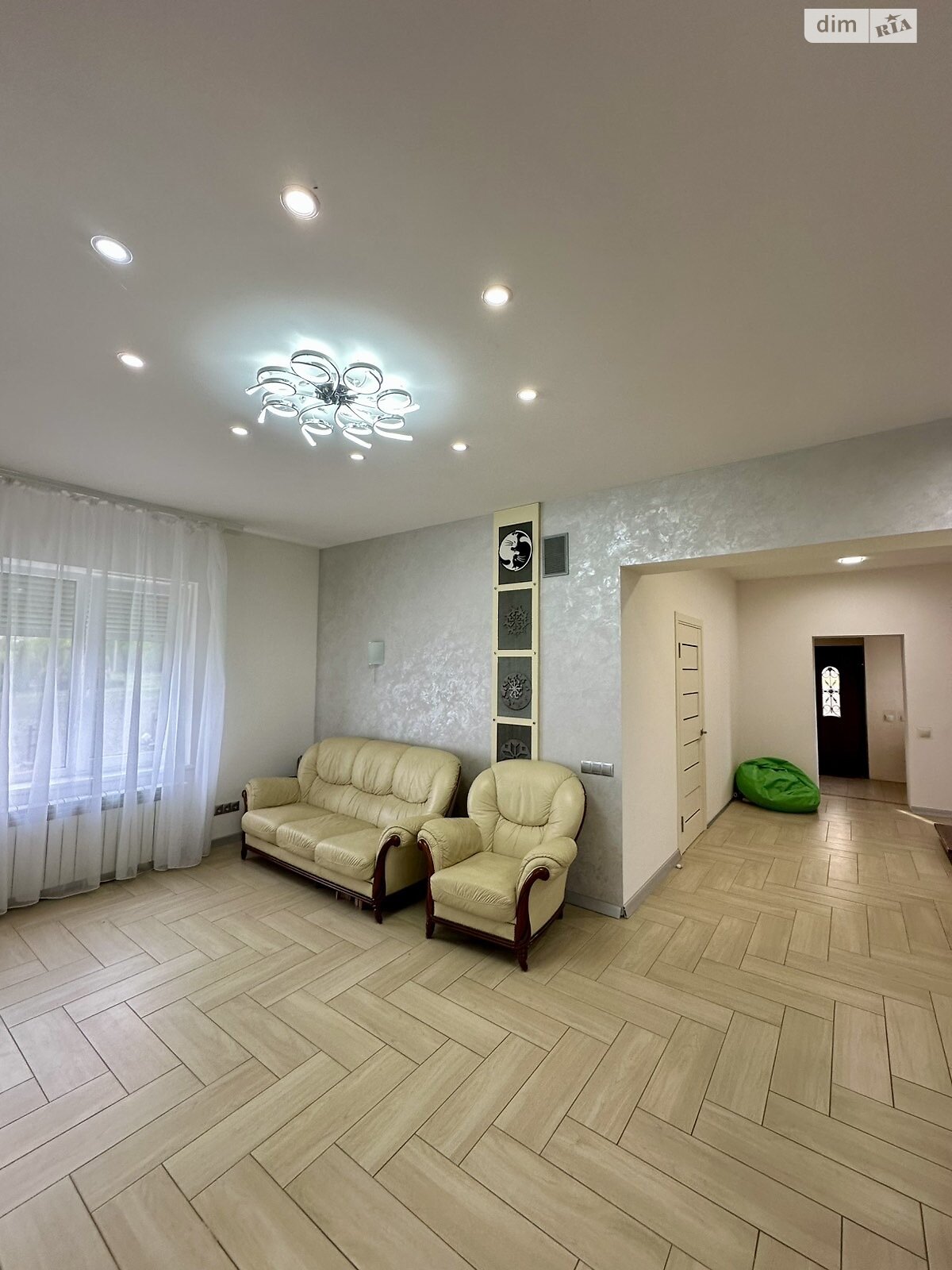 двухэтажный дом с отоплением, 148 кв. м, кирпич. Продажа в Великой Омеляне фото 1 двухэтажный дом с отоплением, 148 кв. м, кирпич. Продажа в Великой Омеляне фото 1