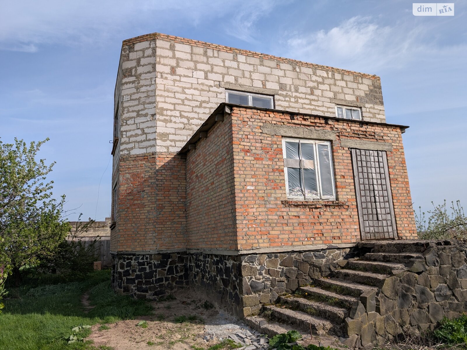 двухэтажный дом с гаражом, 226.5 кв. м, кирпич. Продажа в Великой Омеляне фото 1 двухэтажный дом с гаражом, 226.5 кв. м, кирпич. Продажа в Великой Омеляне фото 1