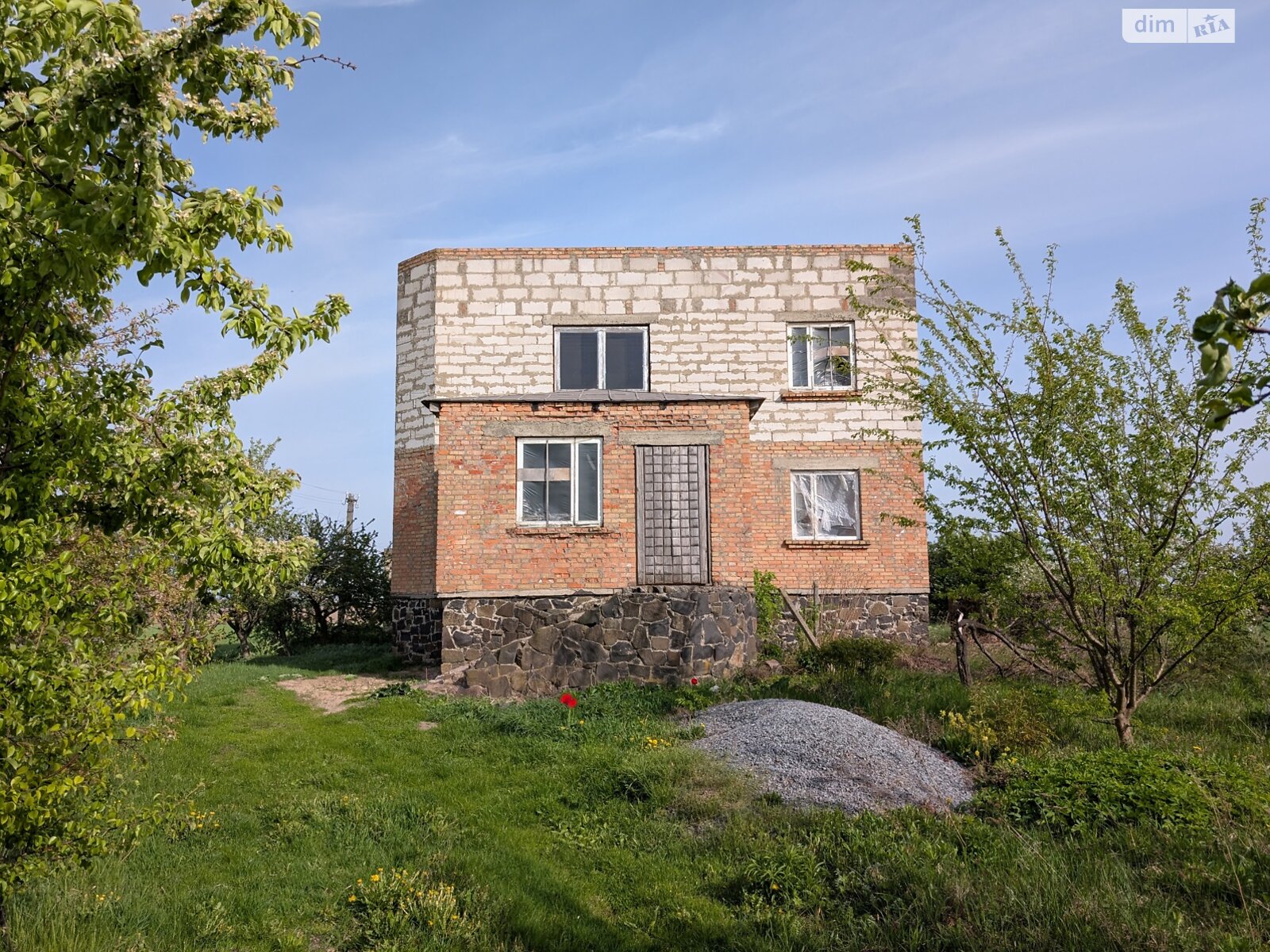 двухэтажный дом с гаражом, 226.5 кв. м, кирпич. Продажа в Великой Омеляне фото 1 двухэтажный дом с гаражом, 226.5 кв. м, кирпич. Продажа в Великой Омеляне фото 1