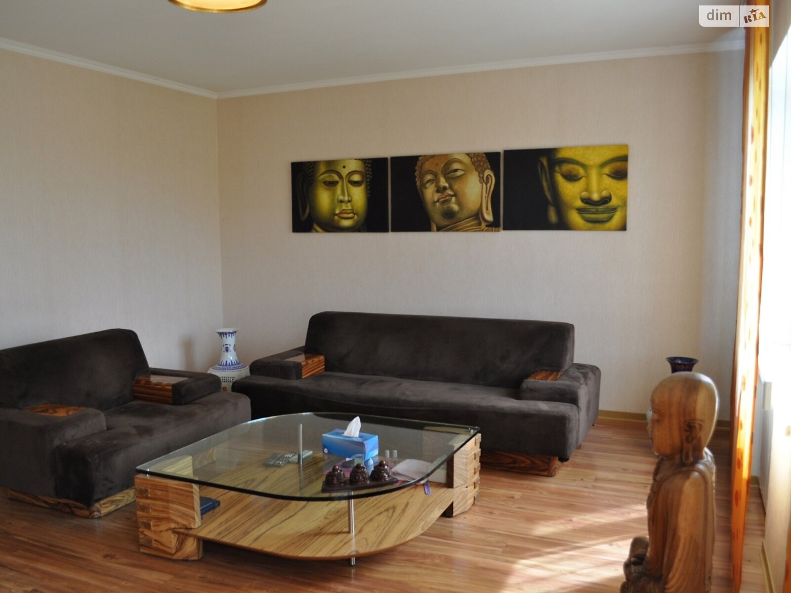 трехэтажный дом с балконом, 390.7 кв. м, кирпич. Продажа в Великой Солтановке фото 1 трехэтажный дом с балконом, 390.7 кв. м, кирпич. Продажа в Великой Солтановке фото 1
