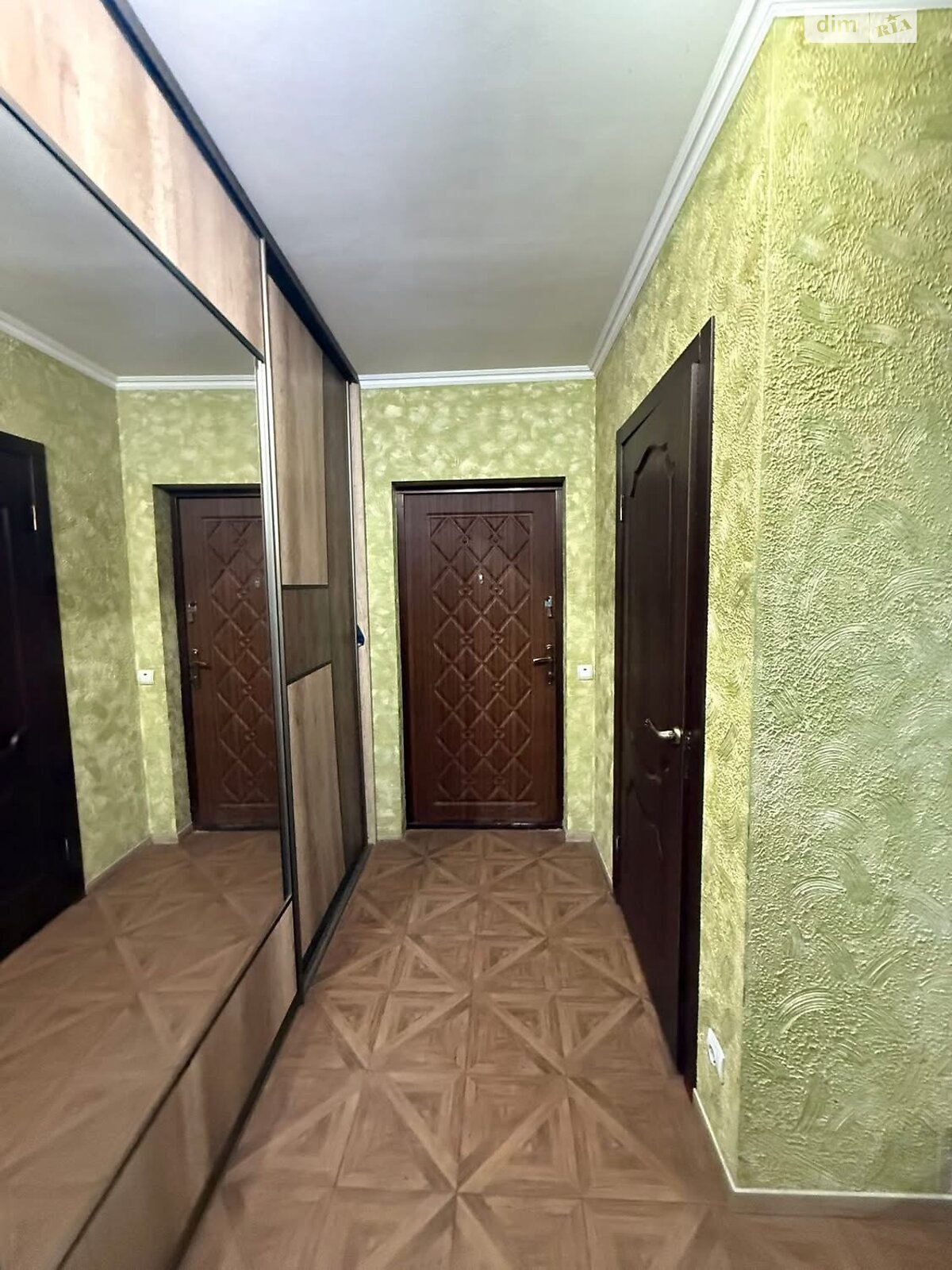 одноэтажный дом с мансардой, 119.4 кв. м, кирпич. Продажа в Великиких Бережцах фото 1 одноэтажный дом с мансардой, 119.4 кв. м, кирпич. Продажа в Великиких Бережцах фото 1