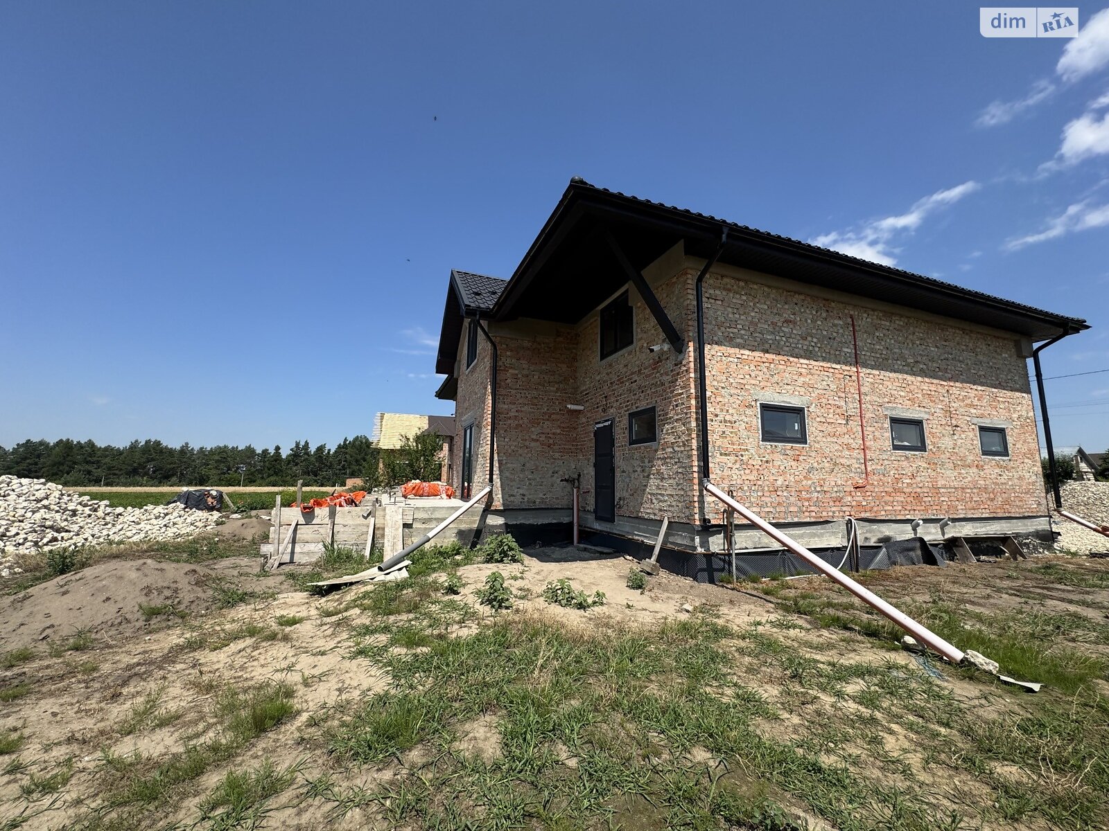 двухэтажный дом, 240 кв. м, кирпич. Продажа в Великиких Бирок фото 1 двухэтажный дом, 240 кв. м, кирпич. Продажа в Великиких Бирок фото 1