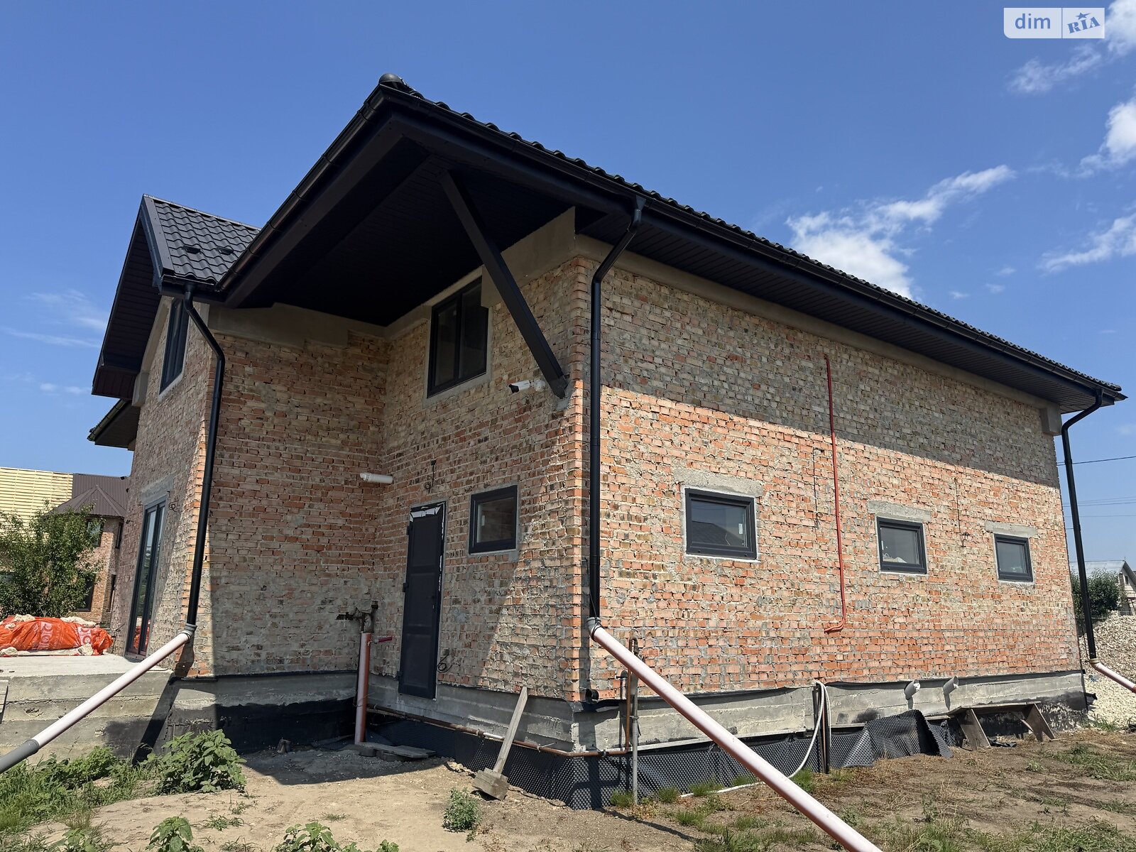 двухэтажный дом, 240 кв. м, кирпич. Продажа в Великиких Бирок фото 1 двухэтажный дом, 240 кв. м, кирпич. Продажа в Великиких Бирок фото 1