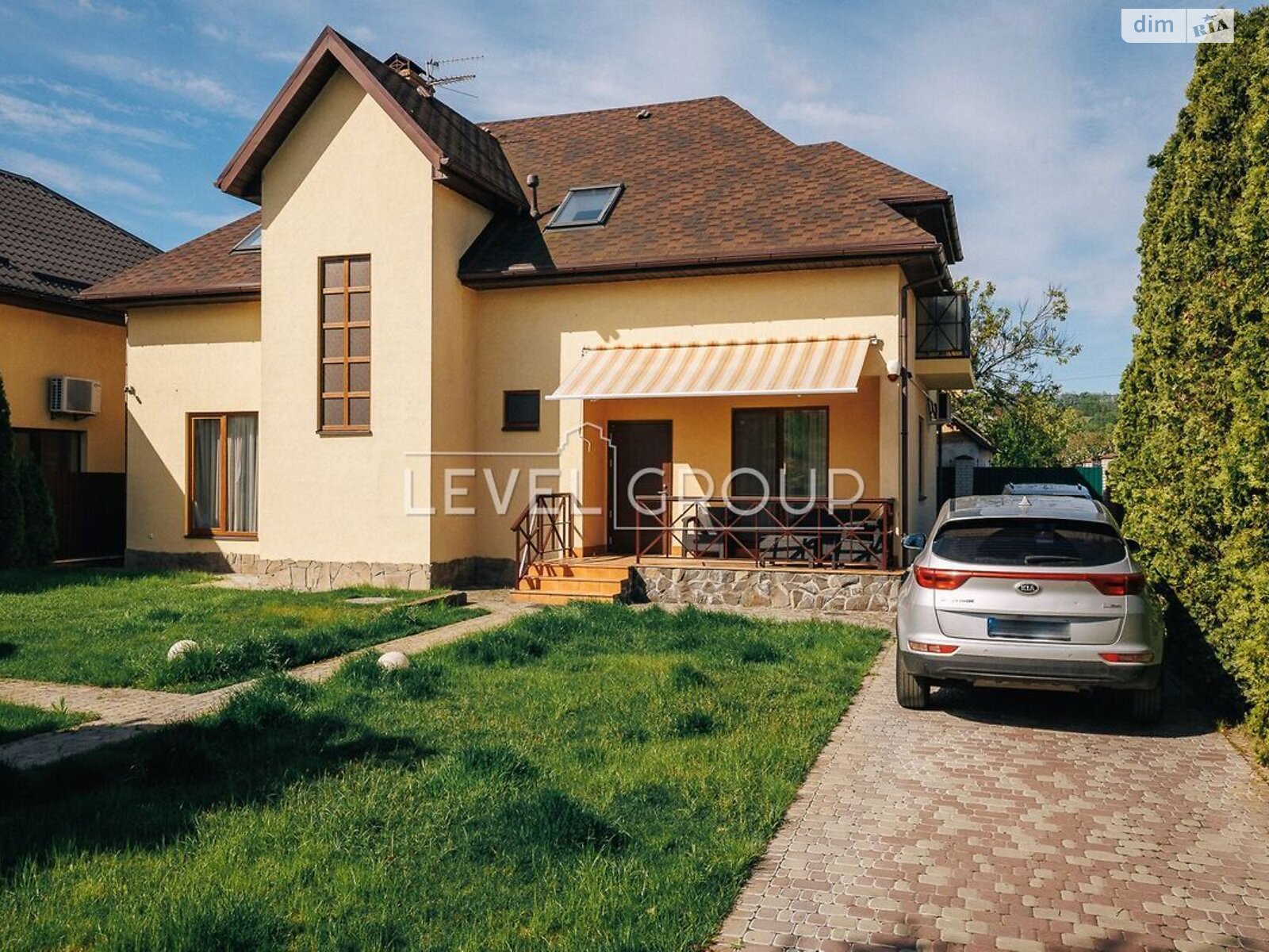 двухэтажный дом с верандой, 210 кв. м, кирпич. Продажа в Великих Дмитровичах фото 1 двухэтажный дом с верандой, 210 кв. м, кирпич. Продажа в Великих Дмитровичах фото 1