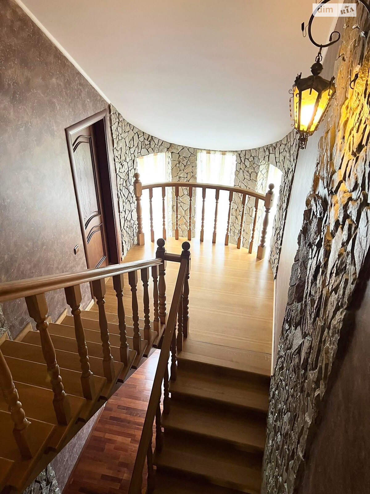 двоповерховий будинок, 252 кв. м, цегла. Продаж у Великих Гаях фото 1 двоповерховий будинок, 252 кв. м, цегла. Продаж у Великих Гаях фото 1