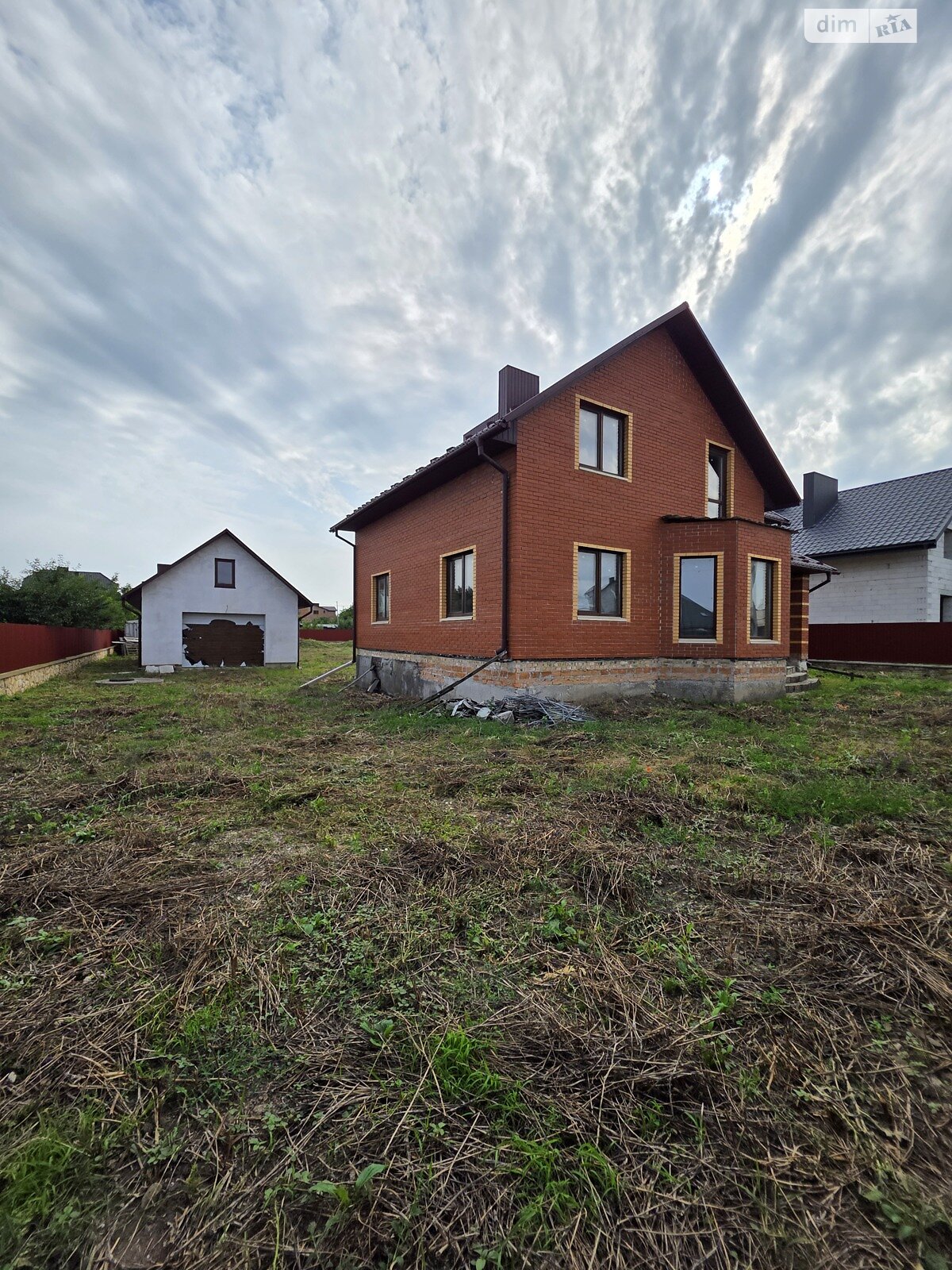 двухэтажный дом с верандой, 174 кв. м, кирпич. Продажа в Великих Гаях район Центр фото 1 двухэтажный дом с верандой, 174 кв. м, кирпич. Продажа в Великих Гаях район Центр фото 1