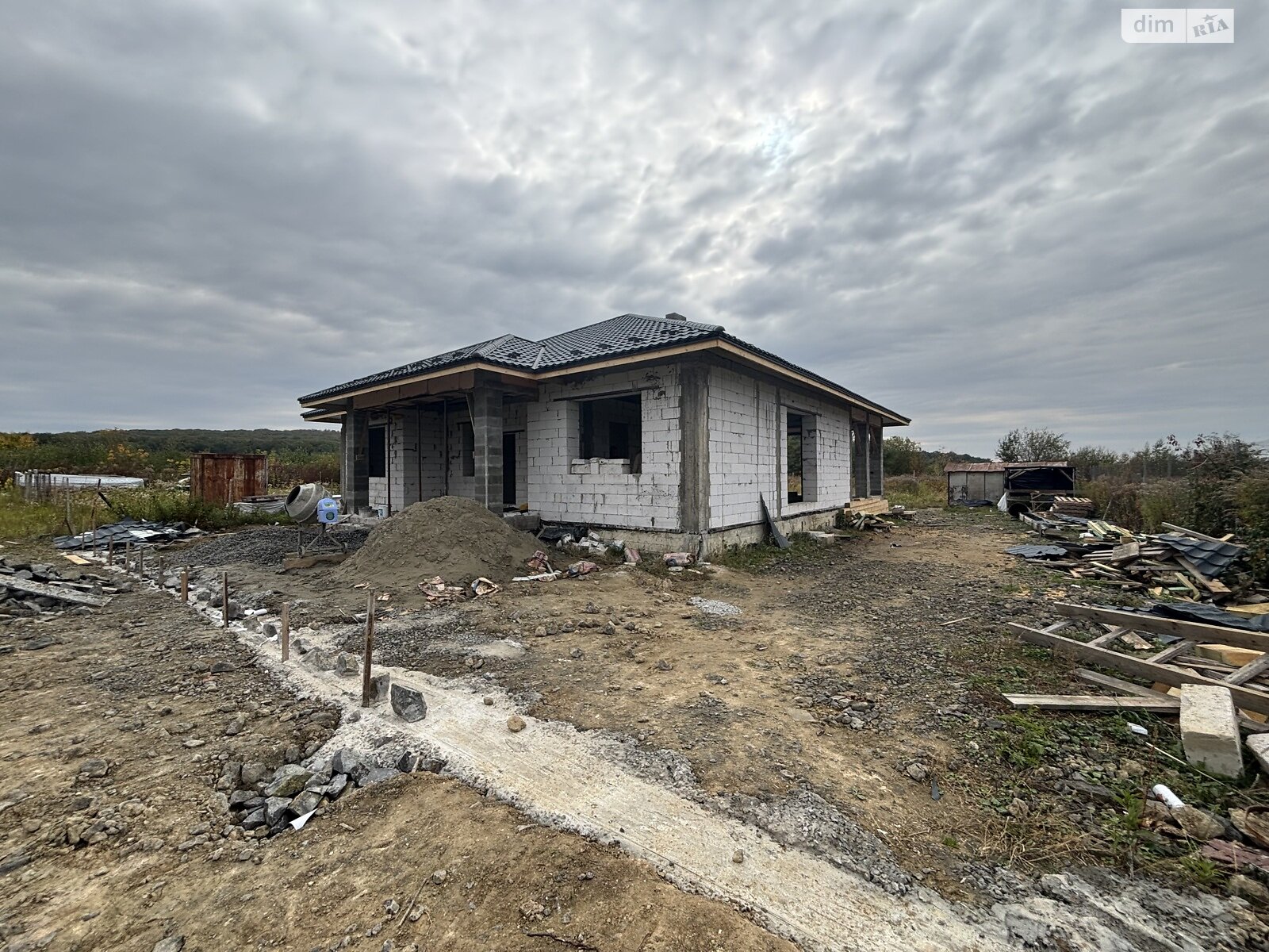 одноэтажный дом, 215 кв. м, газобетон. Продажа в Великих Лазах фото 1 одноэтажный дом, 215 кв. м, газобетон. Продажа в Великих Лазах фото 1