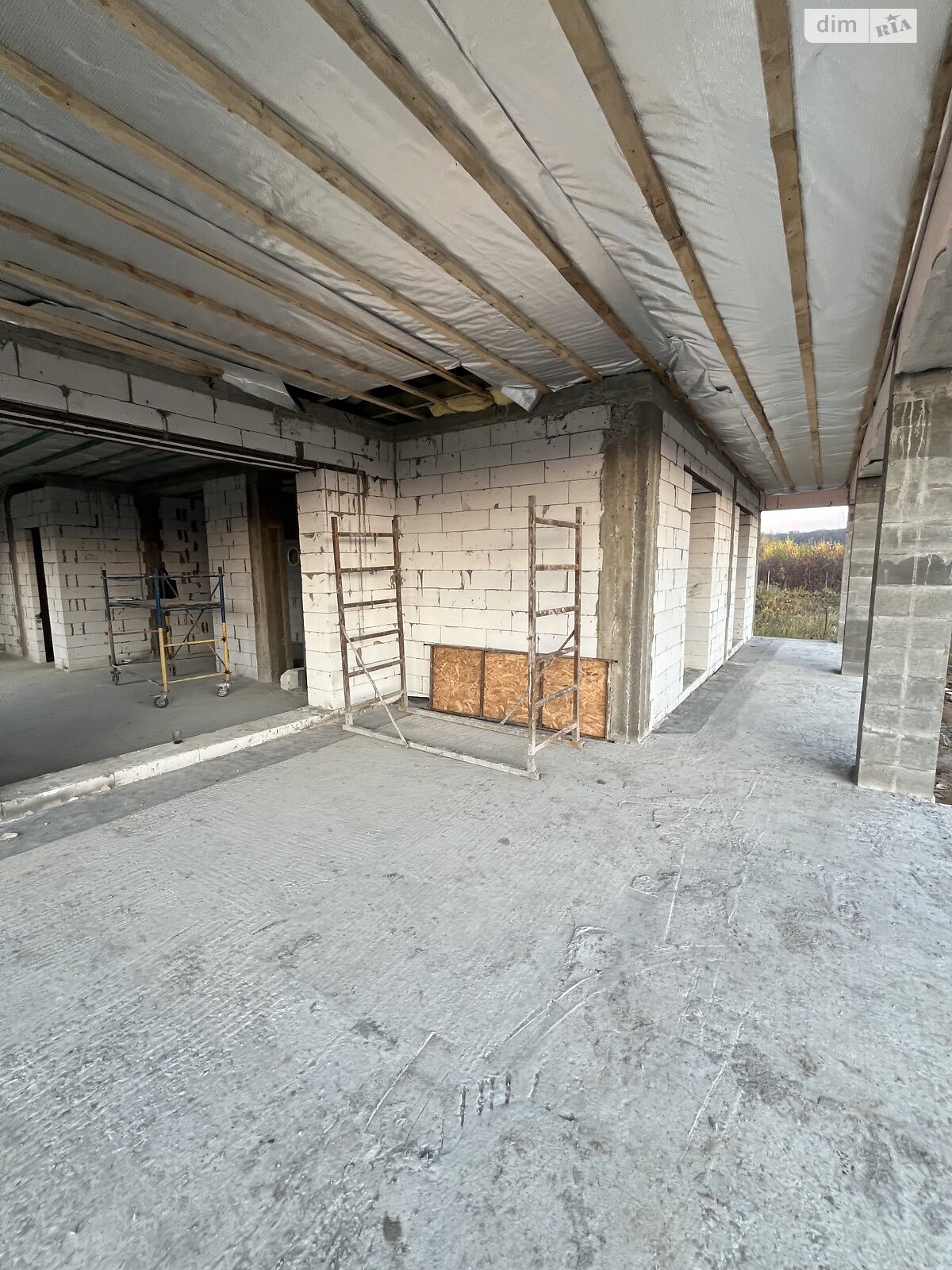 одноэтажный дом с отоплением, 210 кв. м, газобетон. Продажа в Великих Лазах фото 1