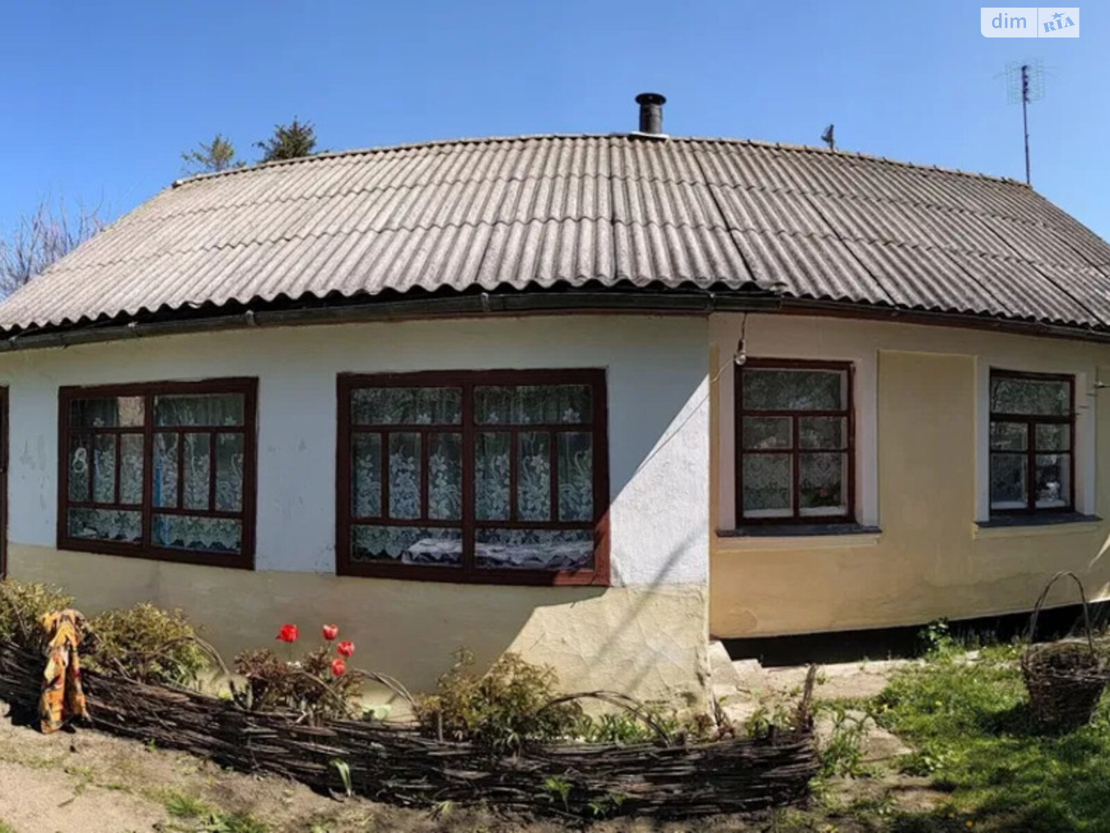 одноэтажный дом с гаражом, 92 кв. м, кирпич. Продажа в Великих Викнинах фото 1 одноэтажный дом с гаражом, 92 кв. м, кирпич. Продажа в Великих Викнинах фото 1