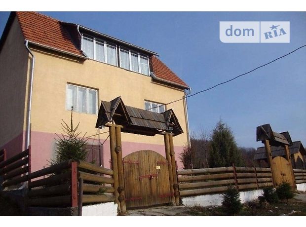 двухэтажный дом с садом, 248 кв. м, кирпич. Продажа в Кострином (Закарпатская обл.) фото 1 двухэтажный дом с садом, 248 кв. м, кирпич. Продажа в Кострином (Закарпатская обл.) фото 1