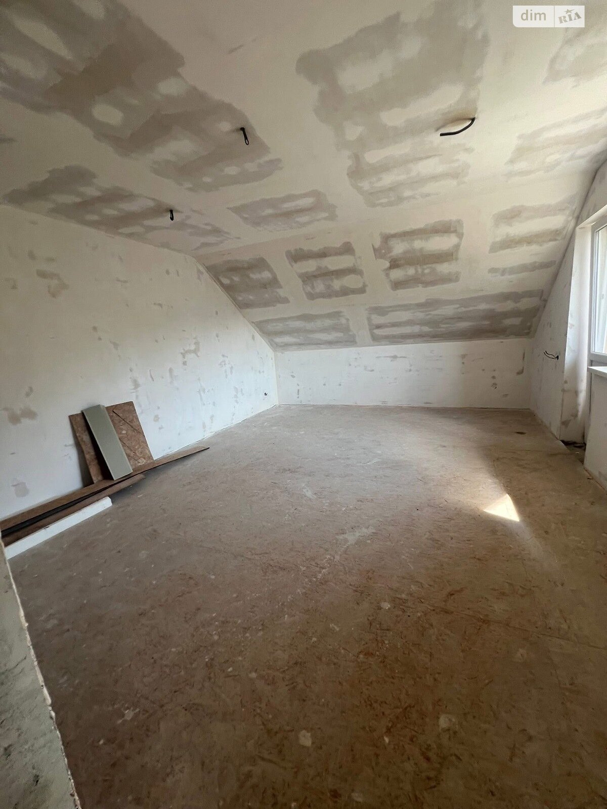 двухэтажный дом с верандой, 208.1 кв. м, кирпич. Продажа в Великом Березном фото 1 двухэтажный дом с верандой, 208.1 кв. м, кирпич. Продажа в Великом Березном фото 1