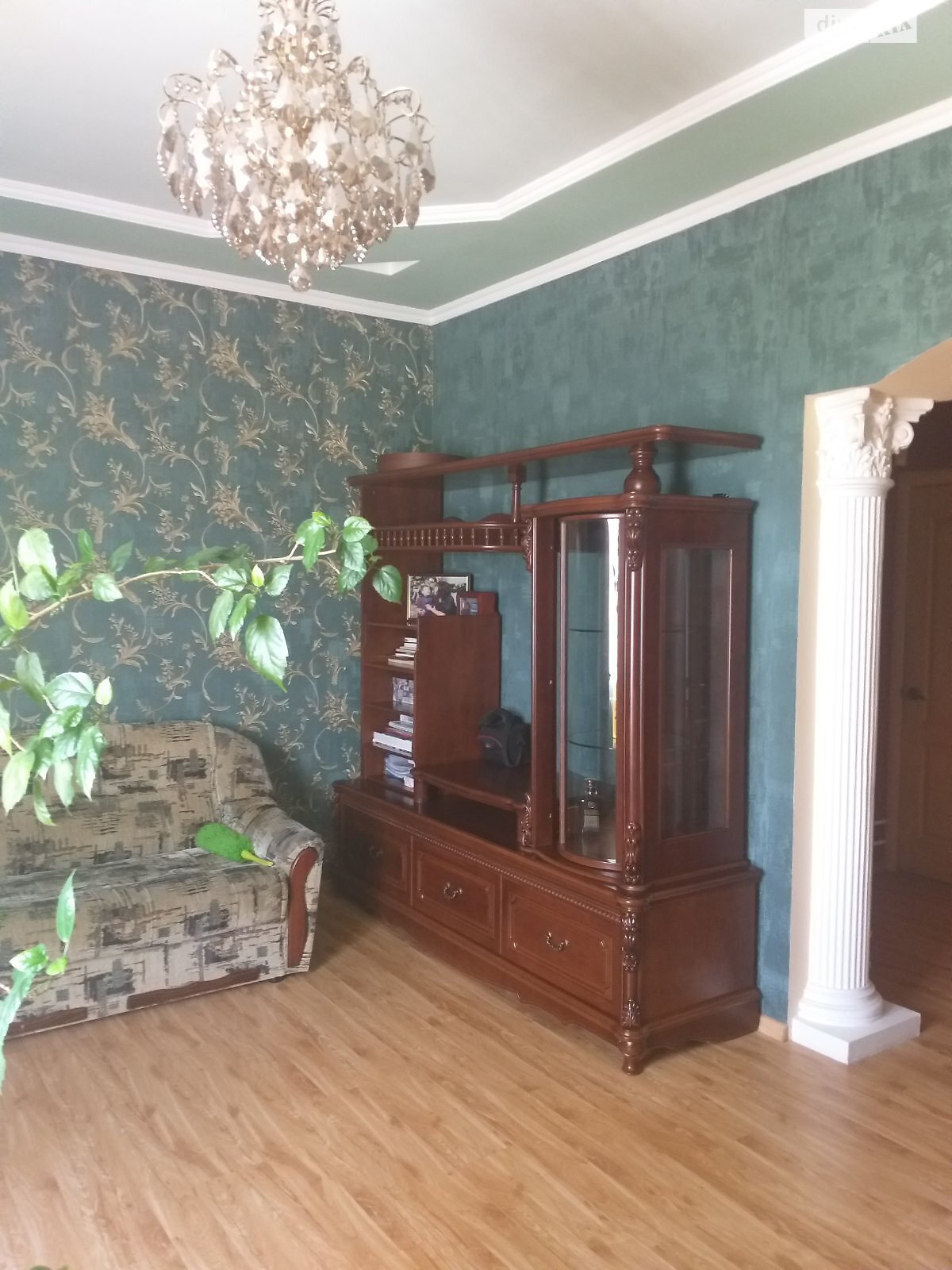 триповерховий будинок з гаражем, 262 кв. м, ракушняк. Продаж у Великому Дальнику фото 1 триповерховий будинок з гаражем, 262 кв. м, ракушняк. Продаж у Великому Дальнику фото 1