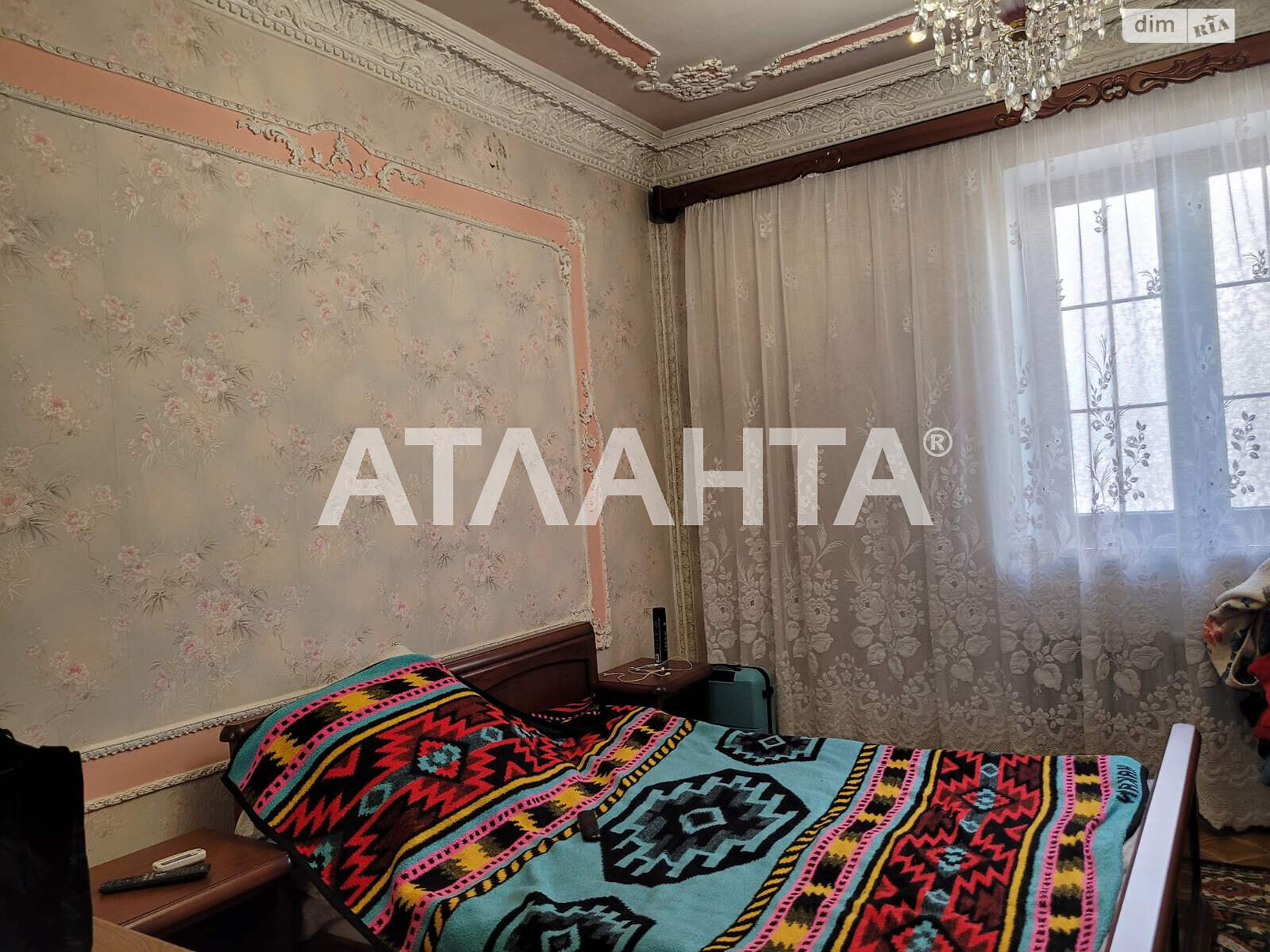 триповерховий будинок бесідка, 320 кв. м, ракушечник (ракушняк). Продаж у Великому Дальнику фото 1 триповерховий будинок бесідка, 320 кв. м, ракушечник (ракушняк). Продаж у Великому Дальнику фото 1