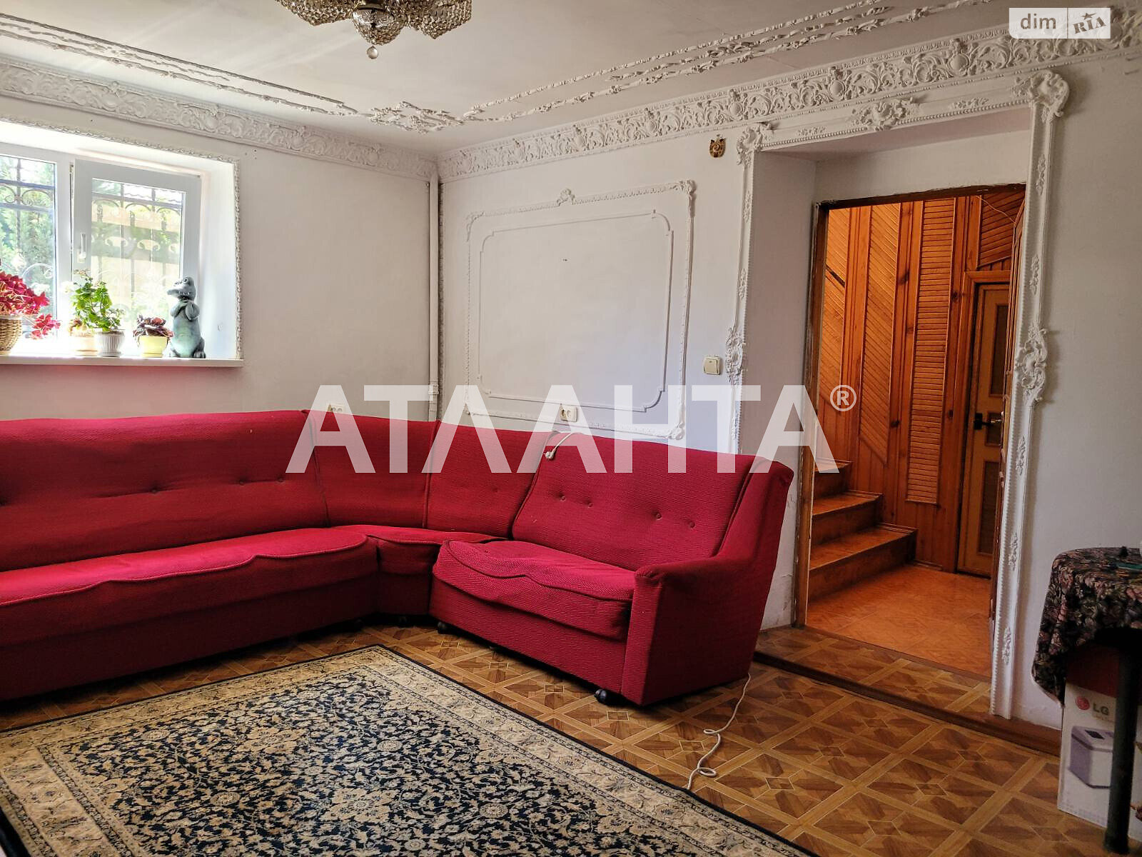 триповерховий будинок бесідка, 320 кв. м, ракушечник (ракушняк). Продаж у Великому Дальнику фото 1 триповерховий будинок бесідка, 320 кв. м, ракушечник (ракушняк). Продаж у Великому Дальнику фото 1