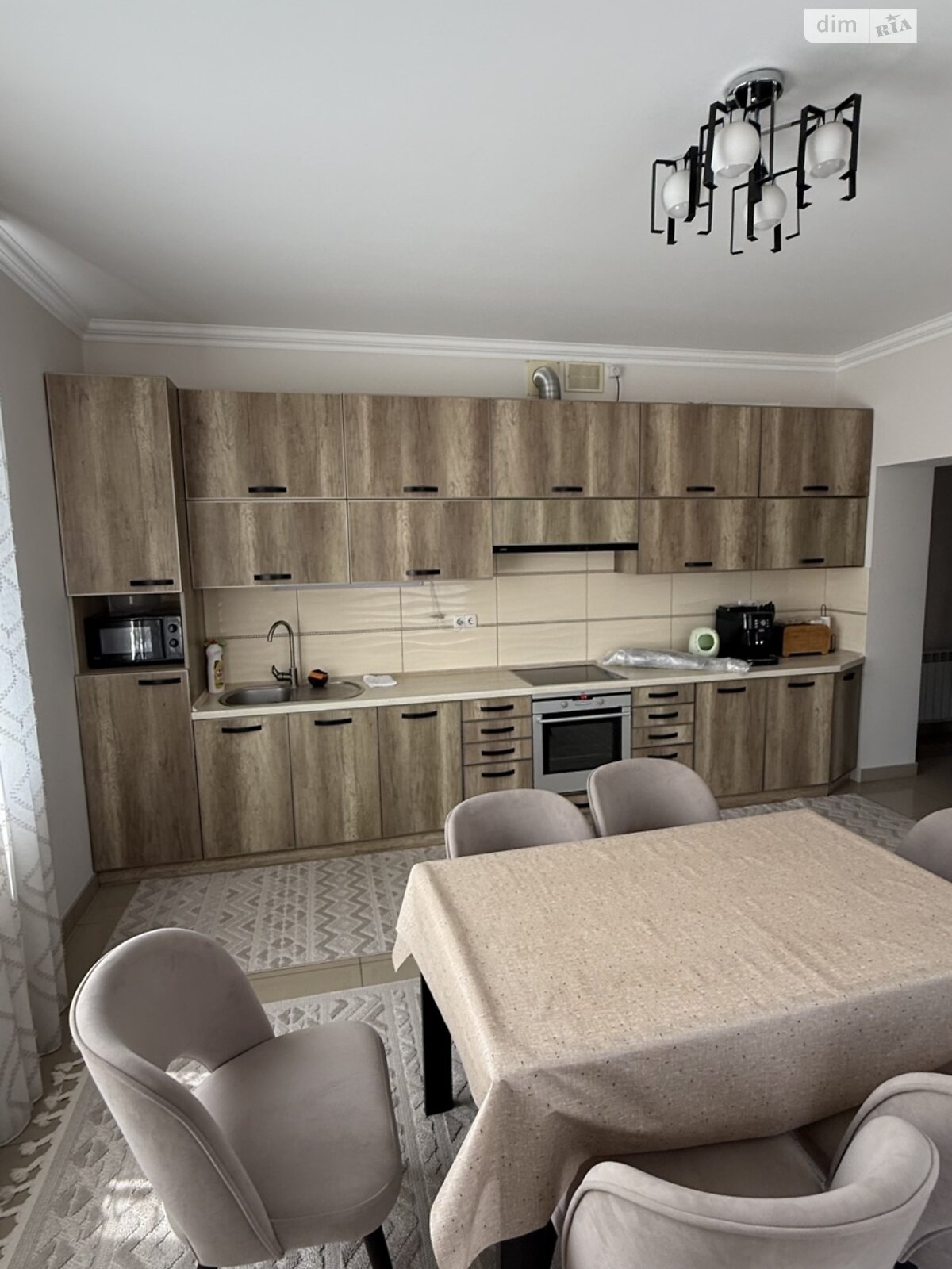 двоповерховий будинок з гаражем, 288 кв. м, цегла. Продаж у Великому Кучурові фото 1 двоповерховий будинок з гаражем, 288 кв. м, цегла. Продаж у Великому Кучурові фото 1