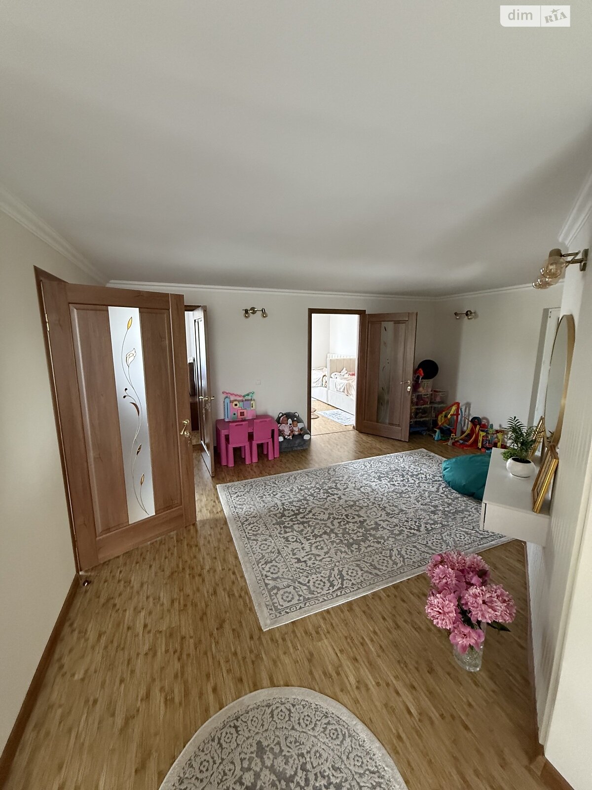 двоповерховий будинок з гаражем, 288 кв. м, цегла. Продаж у Великому Кучурові фото 1 двоповерховий будинок з гаражем, 288 кв. м, цегла. Продаж у Великому Кучурові фото 1