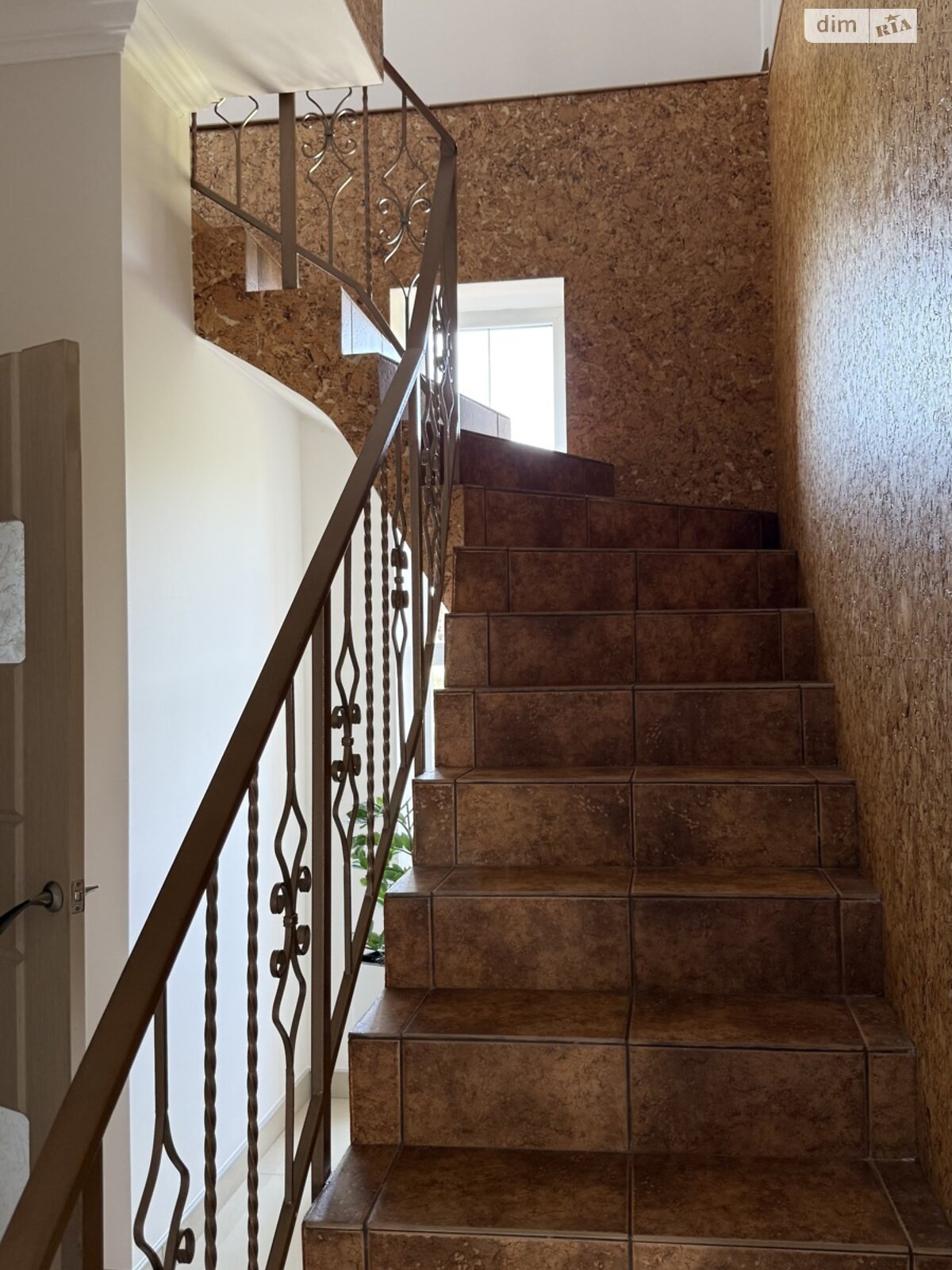 двоповерховий будинок з гаражем, 288 кв. м, цегла. Продаж у Великому Кучурові фото 1 двоповерховий будинок з гаражем, 288 кв. м, цегла. Продаж у Великому Кучурові фото 1