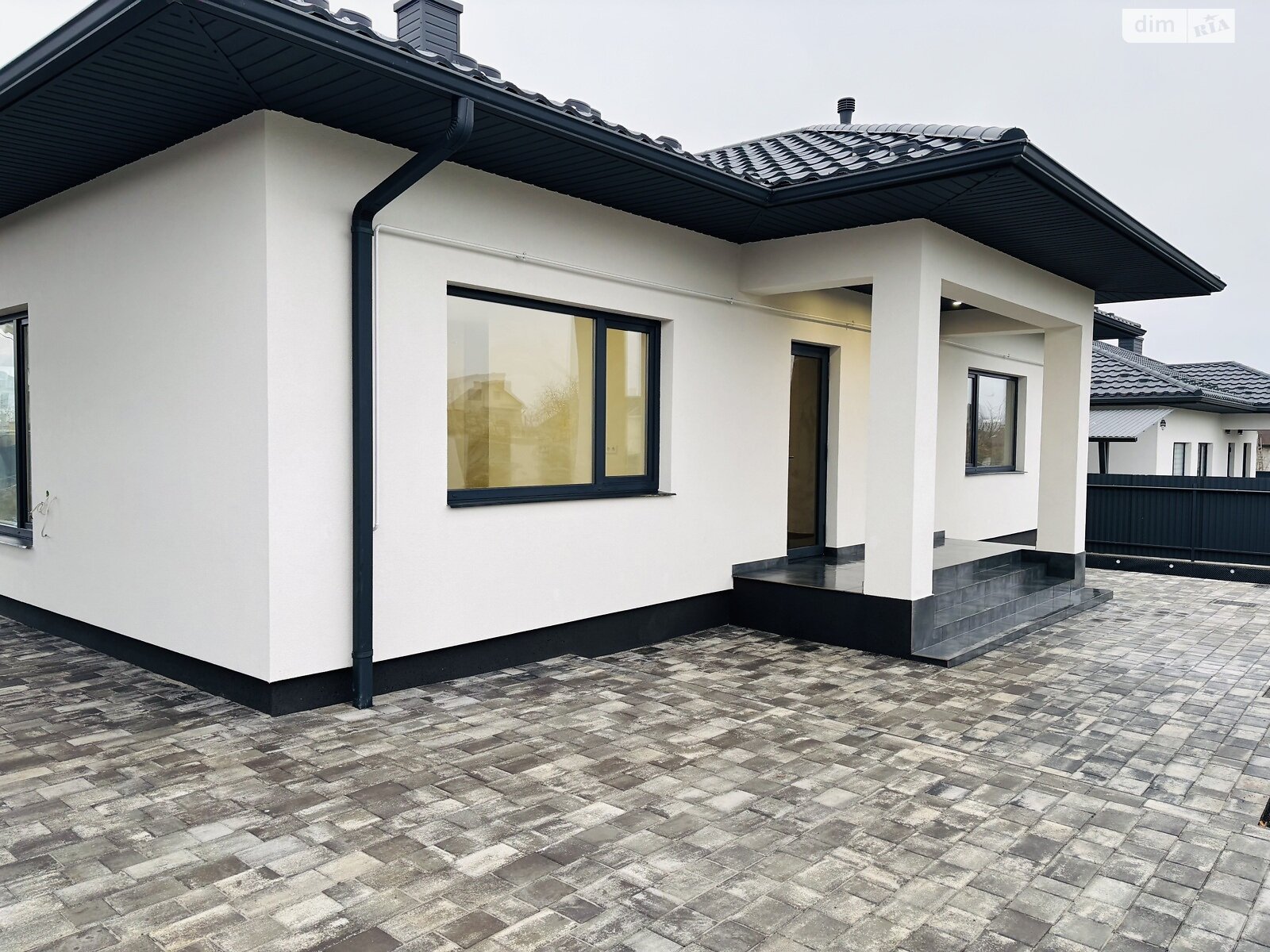 одноэтажный дом, 155 кв. м, кирпич. Продажа в Великом Кучурове фото 1