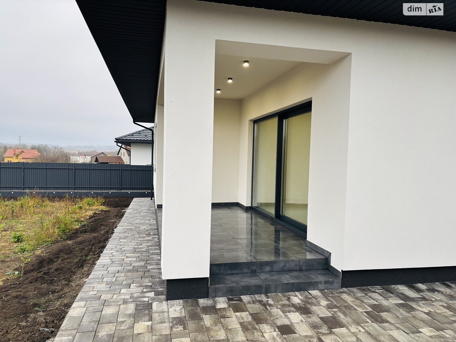 одноэтажный дом, 155 кв. м, кирпич. Продажа в Великом Кучурове фото 1