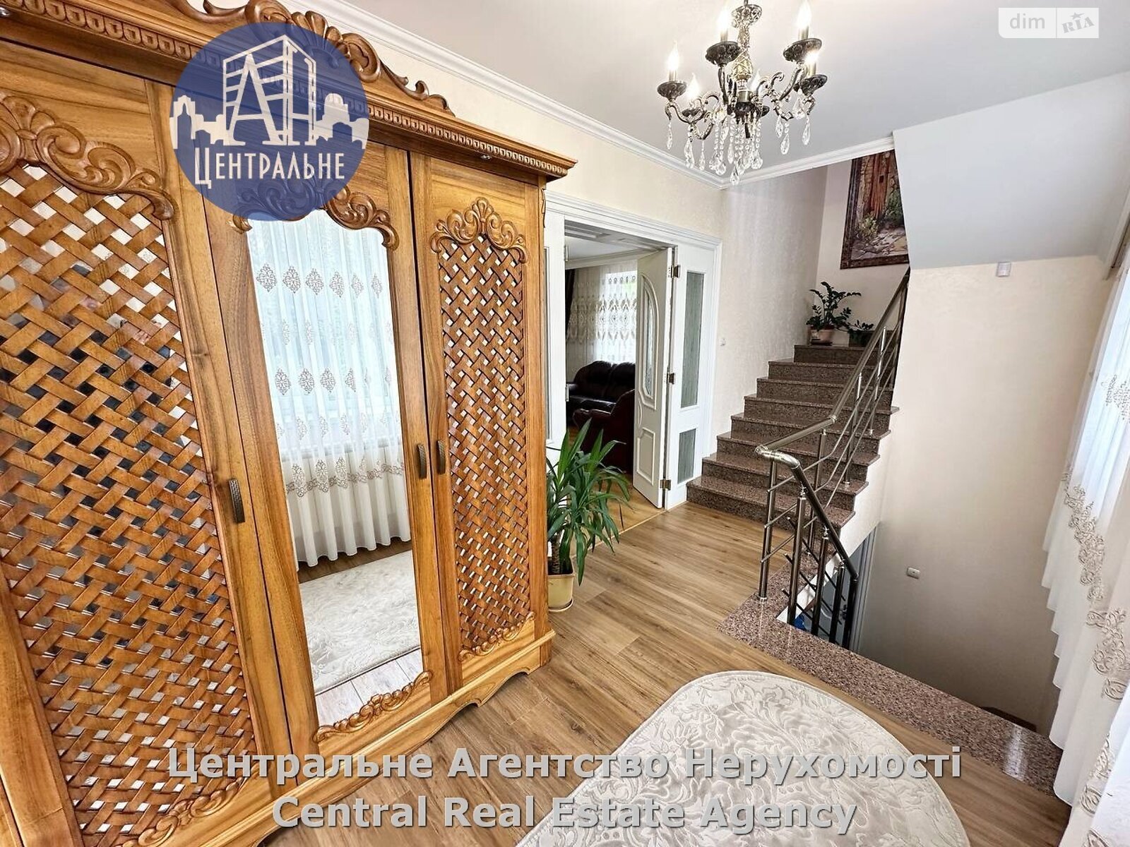 двухэтажный дом с балконом, 212 кв. м, кирпич. Продажа в Великом Кучурове фото 1 двухэтажный дом с балконом, 212 кв. м, кирпич. Продажа в Великом Кучурове фото 1