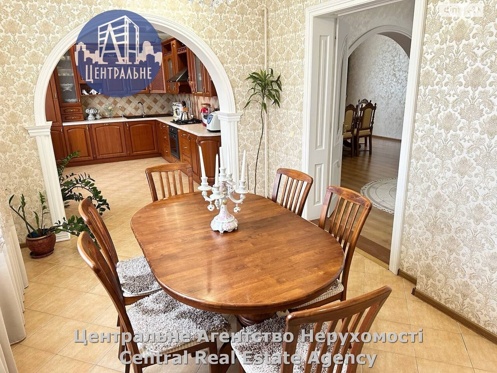 двухэтажный дом с балконом, 212 кв. м, кирпич. Продажа в Великом Кучурове фото 1 двухэтажный дом с балконом, 212 кв. м, кирпич. Продажа в Великом Кучурове фото 1