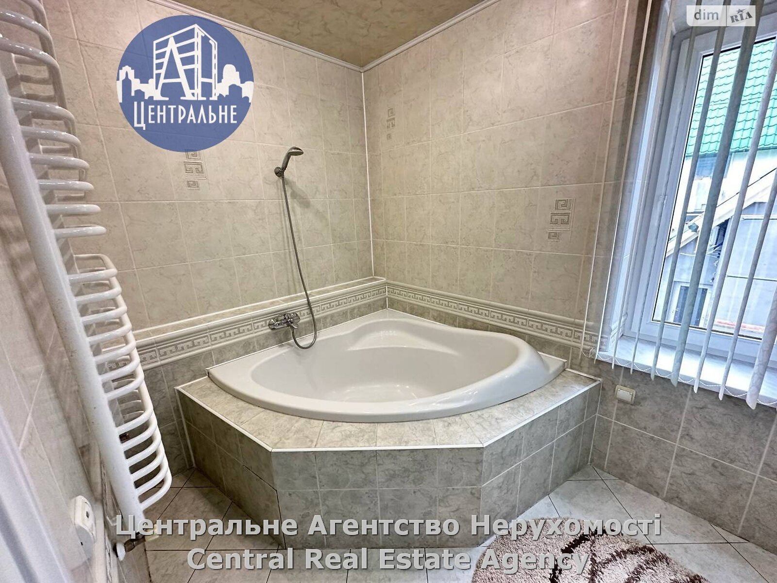 двухэтажный дом с балконом, 212 кв. м, кирпич. Продажа в Великом Кучурове фото 1 двухэтажный дом с балконом, 212 кв. м, кирпич. Продажа в Великом Кучурове фото 1