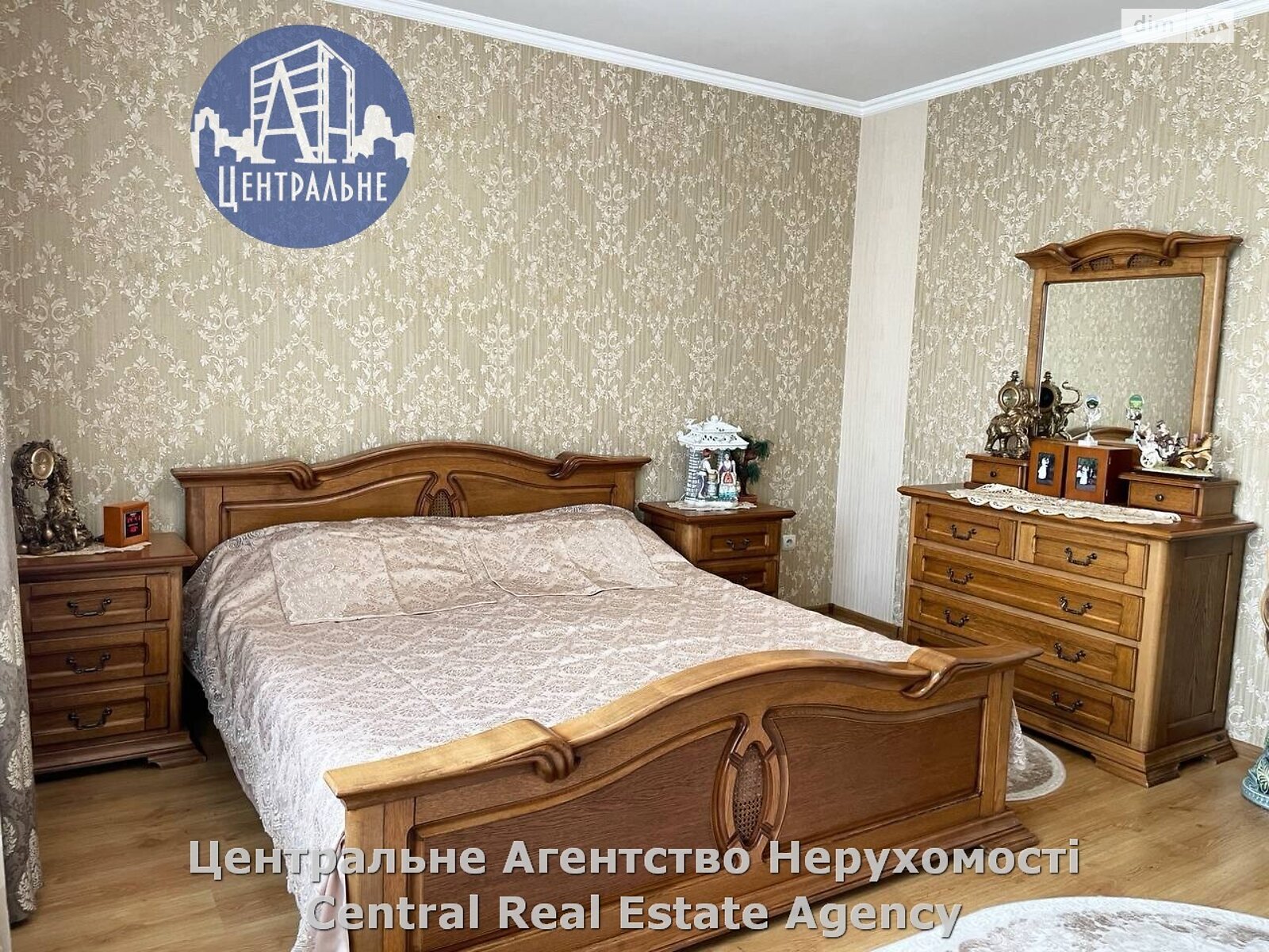двухэтажный дом с балконом, 212 кв. м, кирпич. Продажа в Великом Кучурове фото 1 двухэтажный дом с балконом, 212 кв. м, кирпич. Продажа в Великом Кучурове фото 1