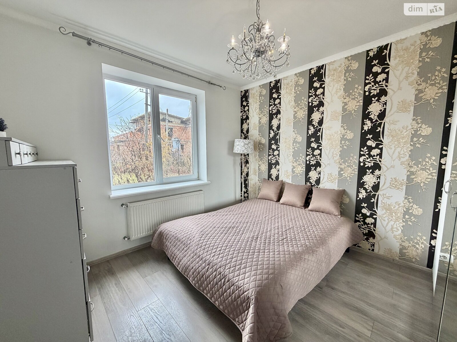 двухэтажный дом с гаражом, 152 кв. м, кирпич. Продажа в Великом Кучурове фото 1