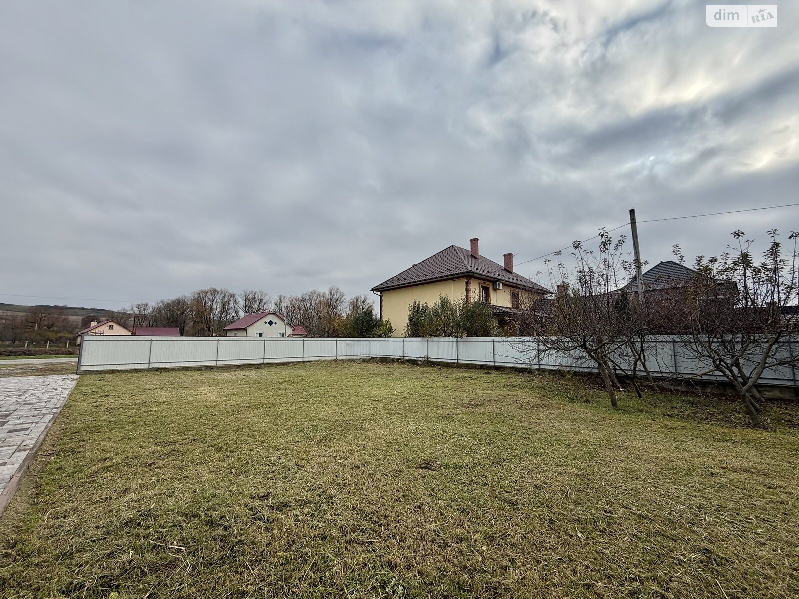 двухэтажный дом с гаражом, 152 кв. м, кирпич. Продажа в Великом Кучурове фото 1