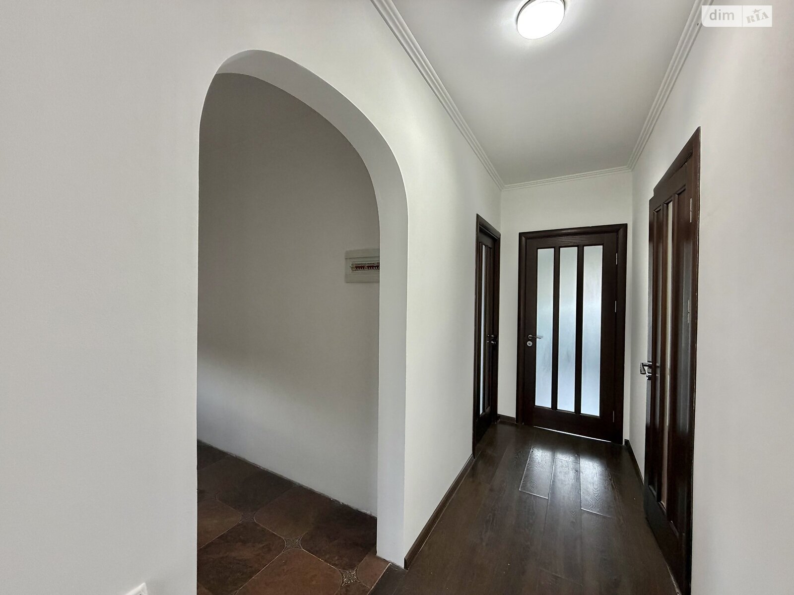 двухэтажный дом с гаражом, 152 кв. м, кирпич. Продажа в Великом Кучурове фото 1